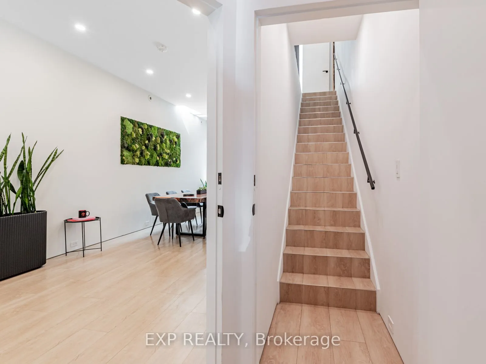 44 Massey Street