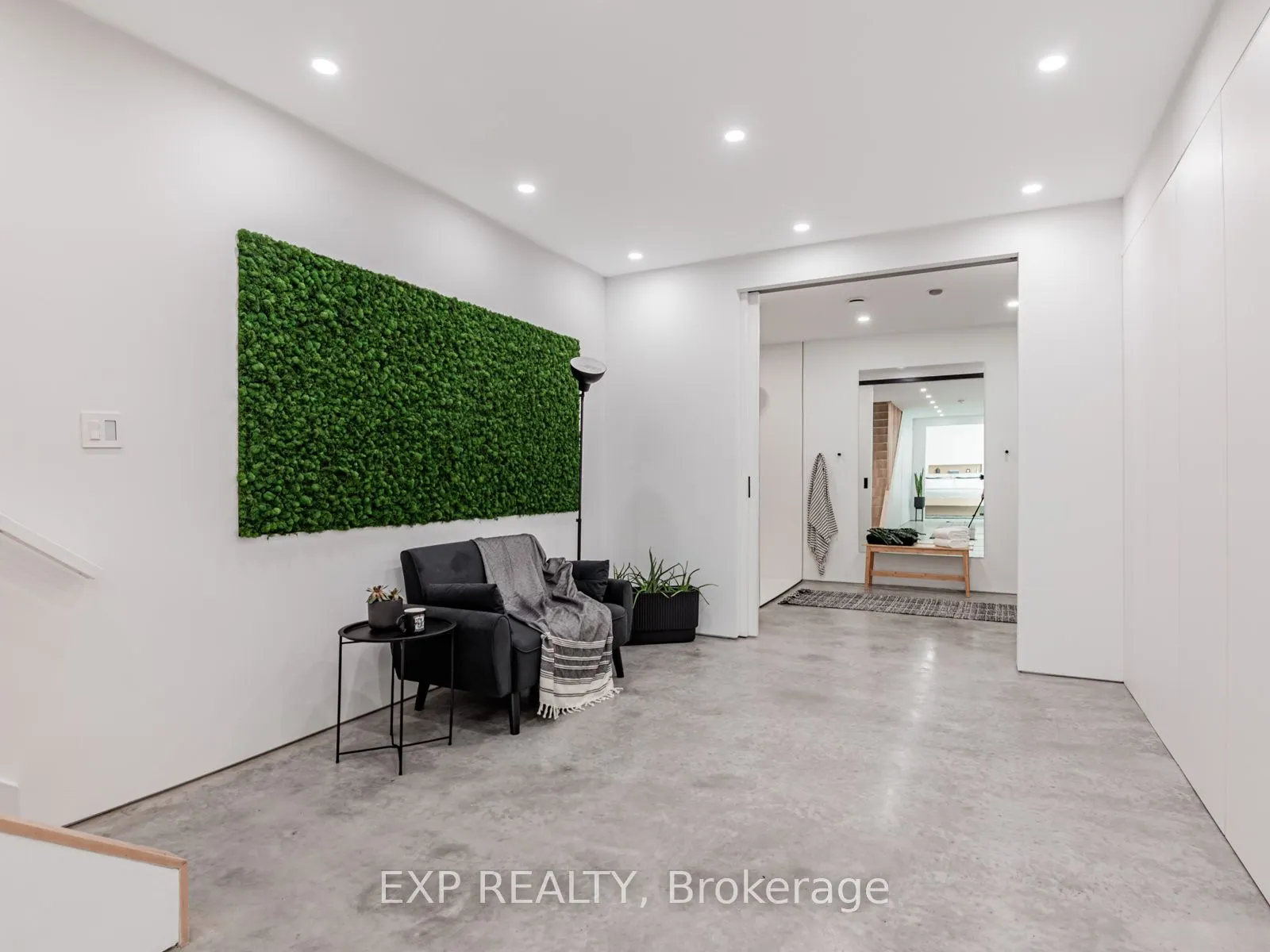 44 Massey Street