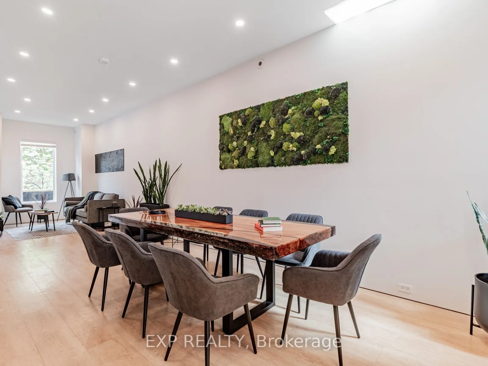 44 Massey Street