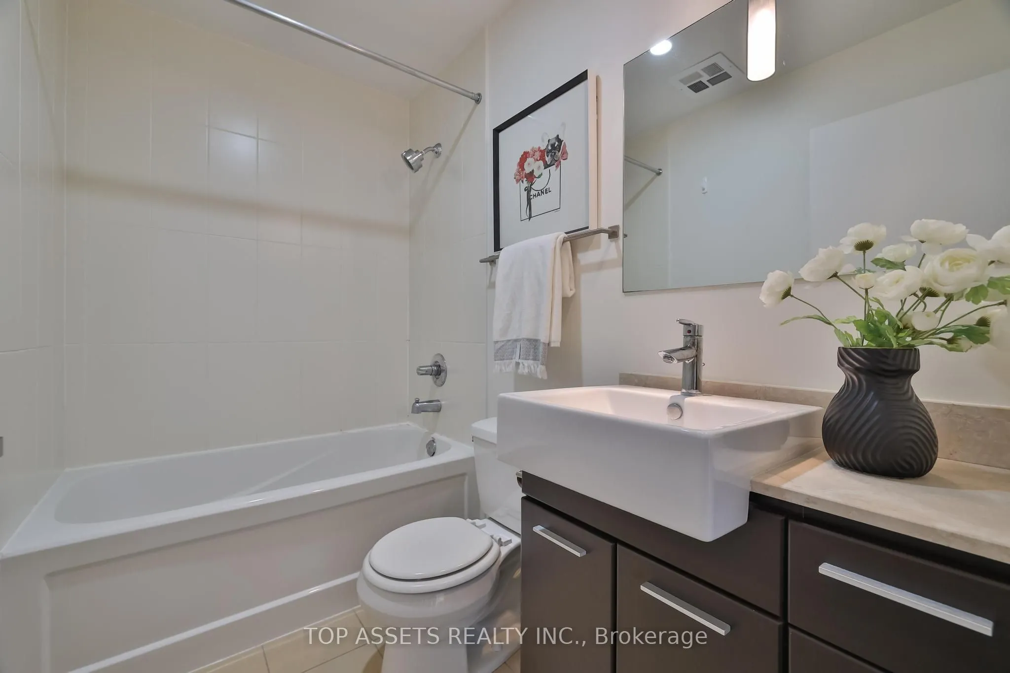 770 Bay Street, #1613