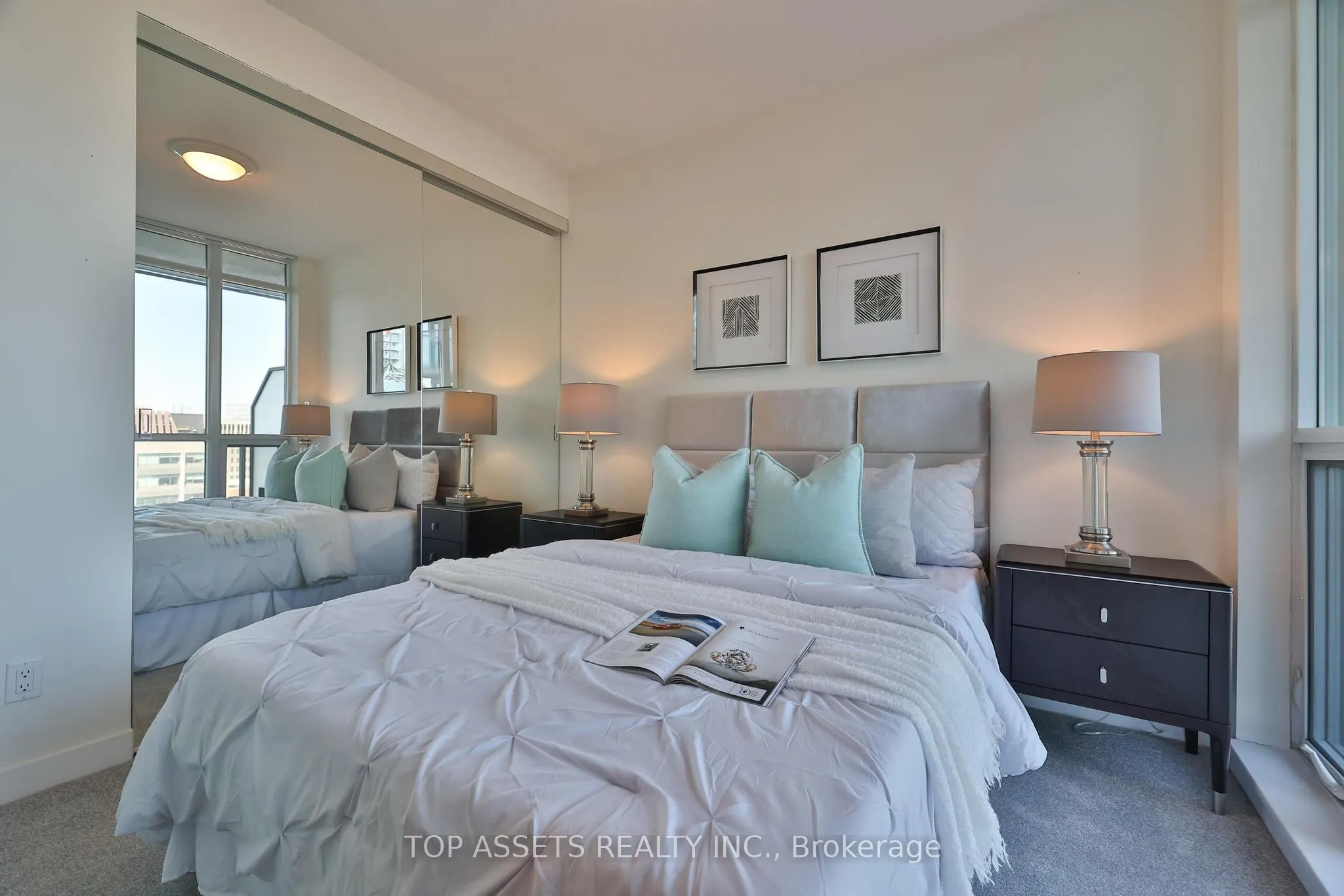 770 Bay Street, #1613