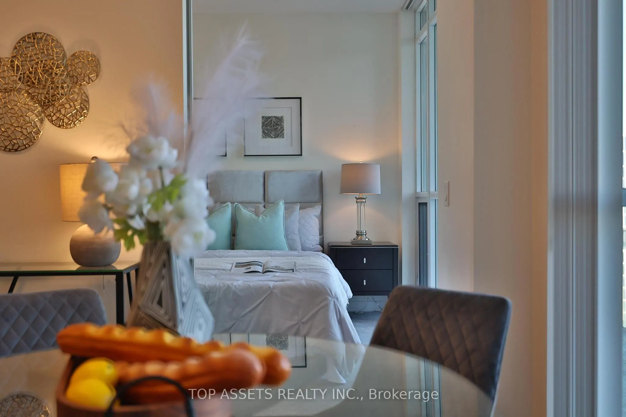 770 Bay Street, #1613