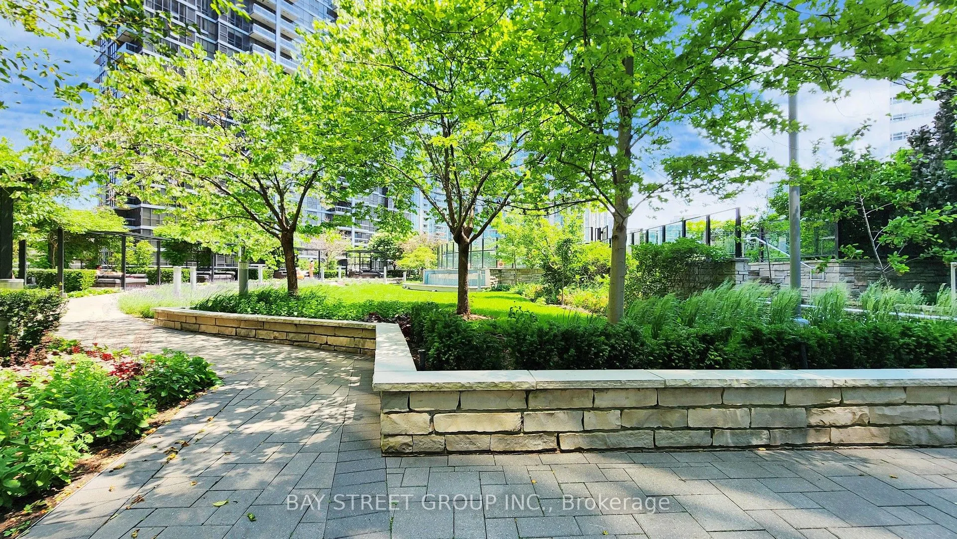 5 Sheppard Avenue E, #2019