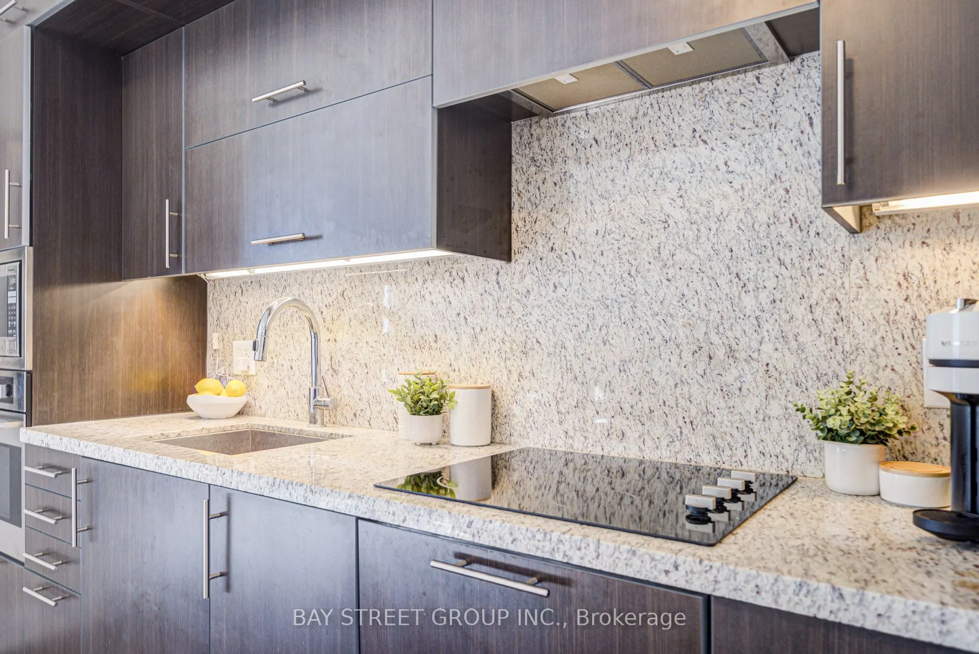 5 Sheppard Avenue E, #2019