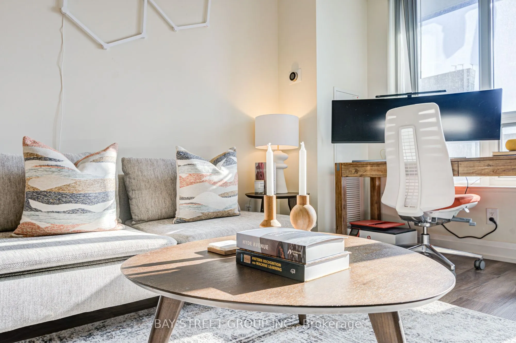 5 Sheppard Avenue E, #2019