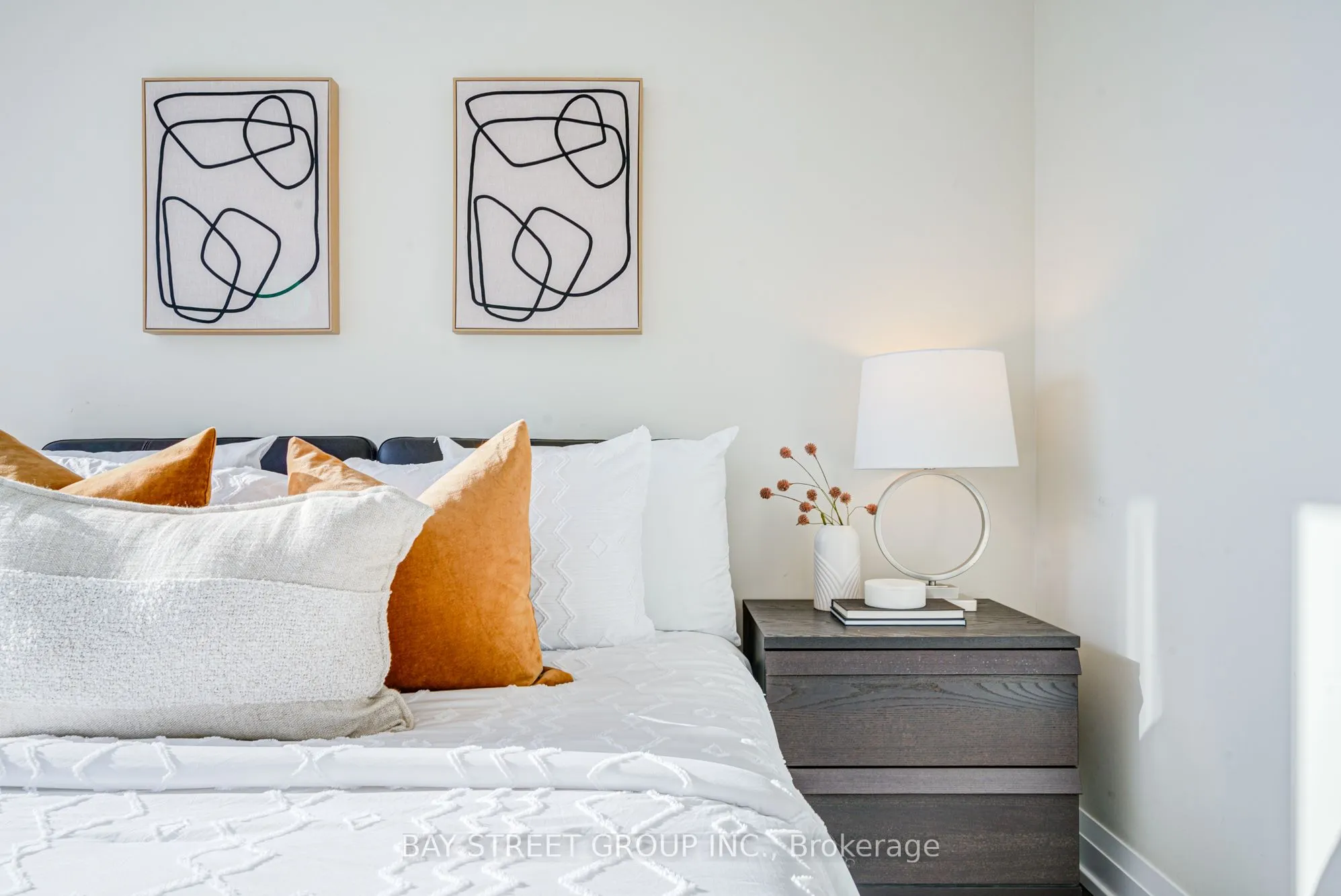 5 Sheppard Avenue E, #2019