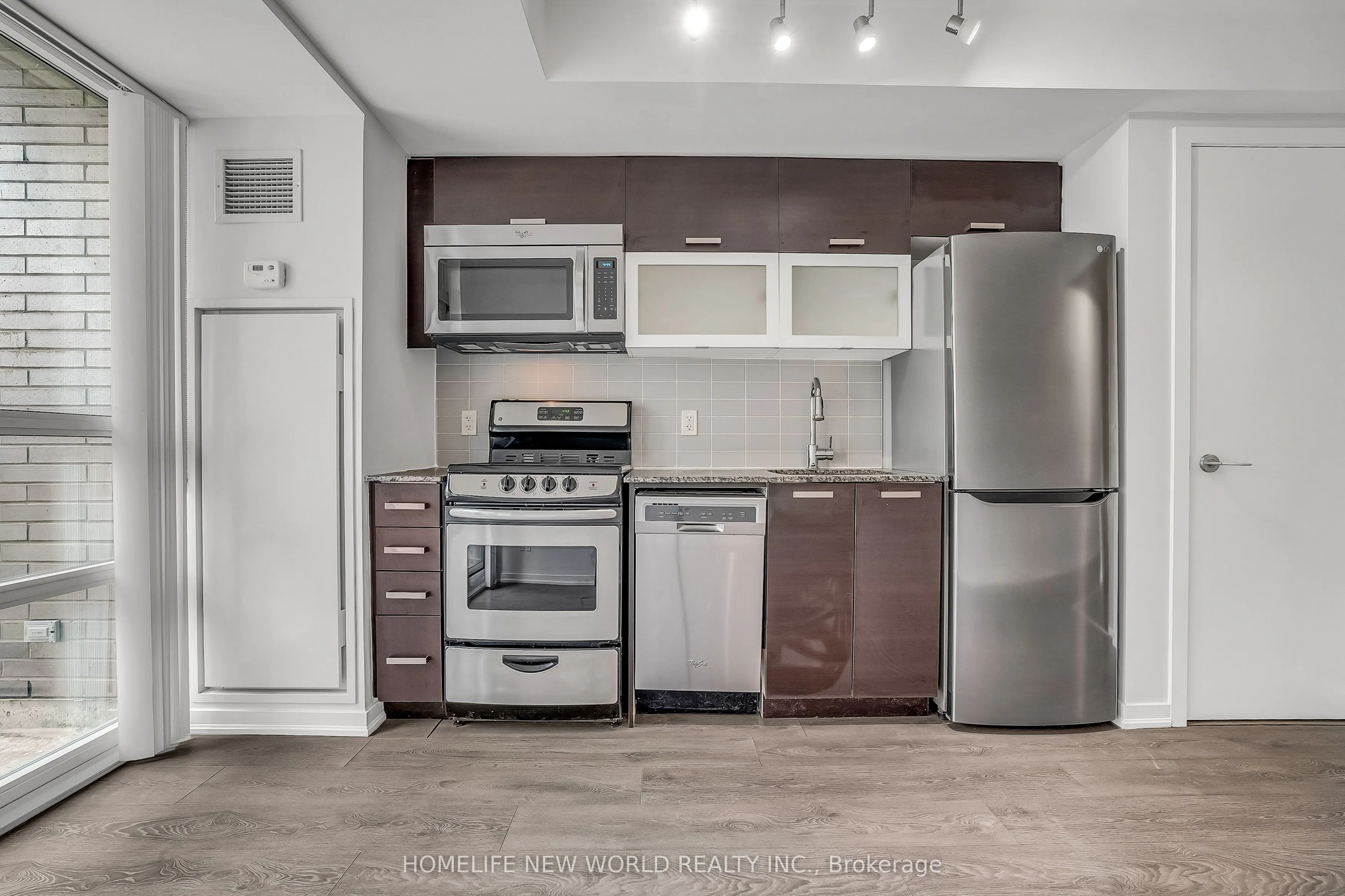 68 Abell Street, #505