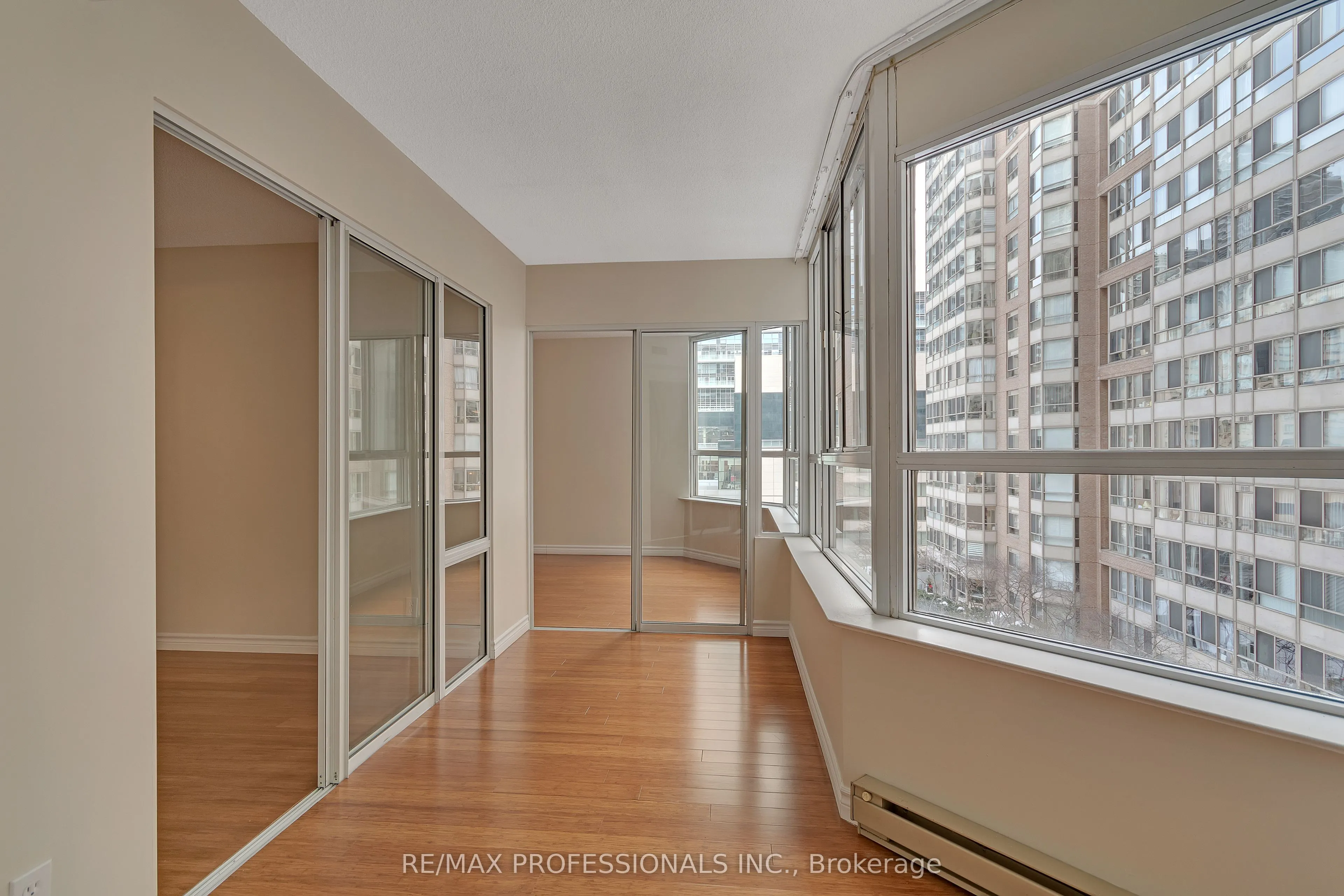 717 Bay Street #702