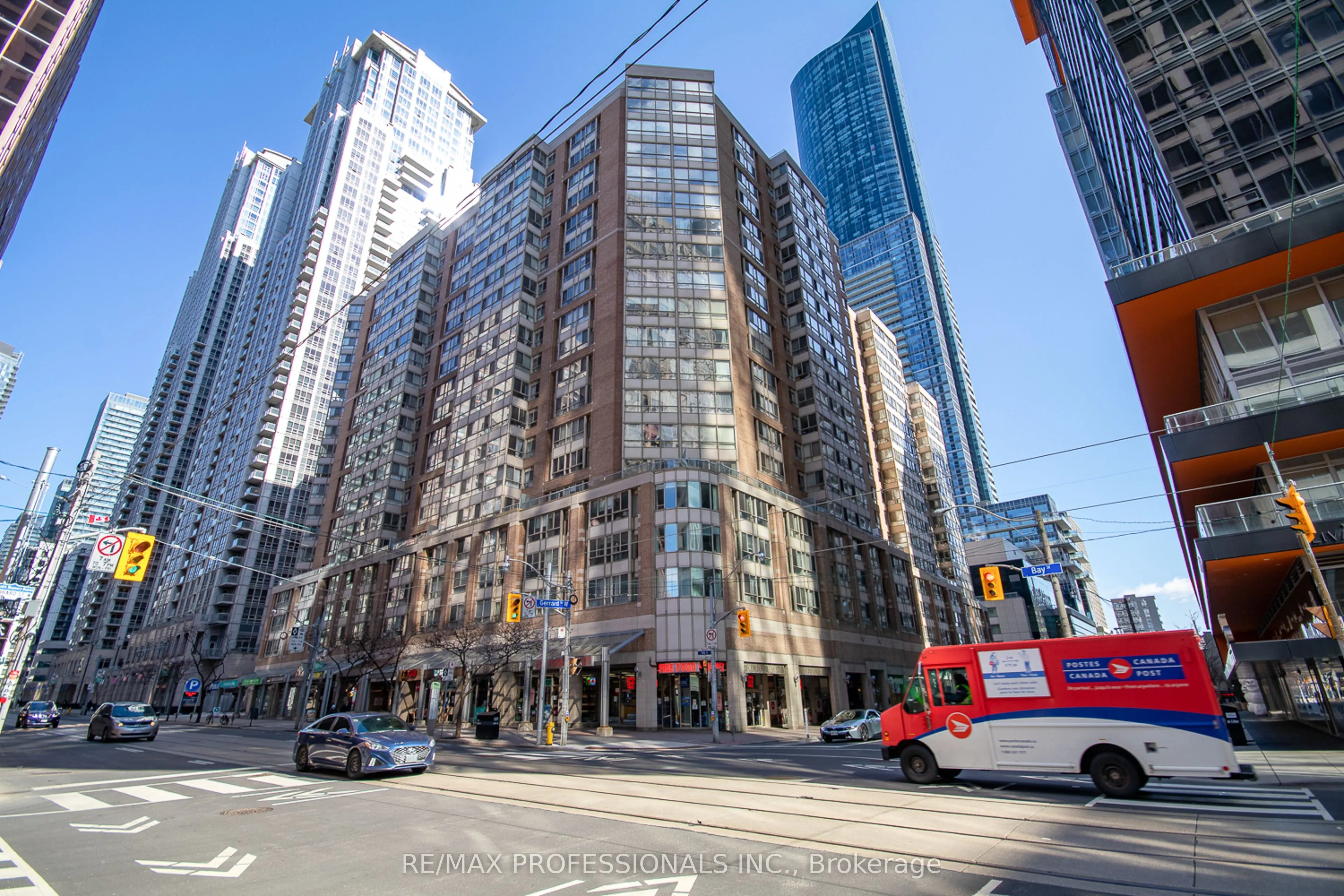 717 Bay Street #702