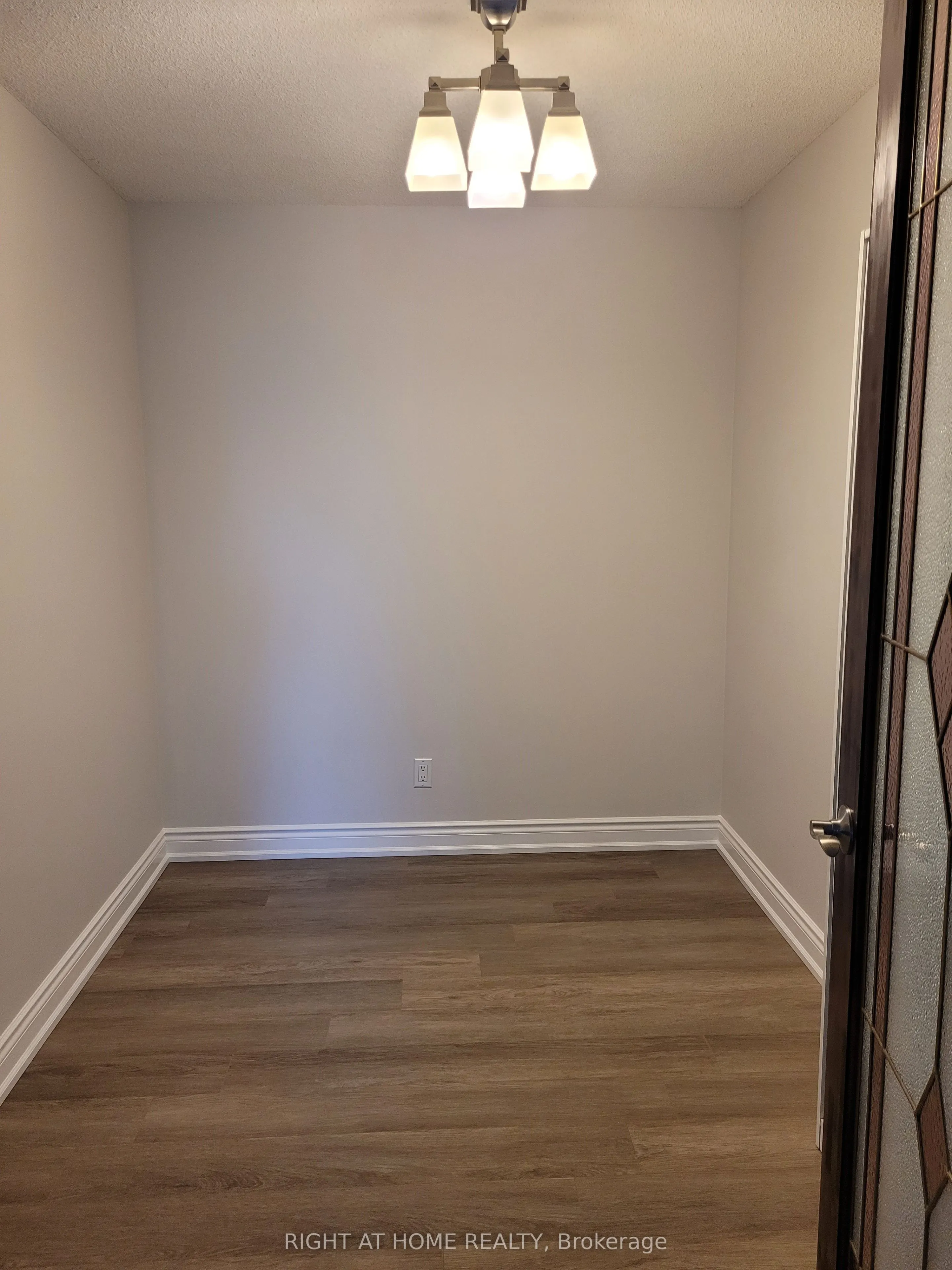 10 NORTHTOWN Way, #2112