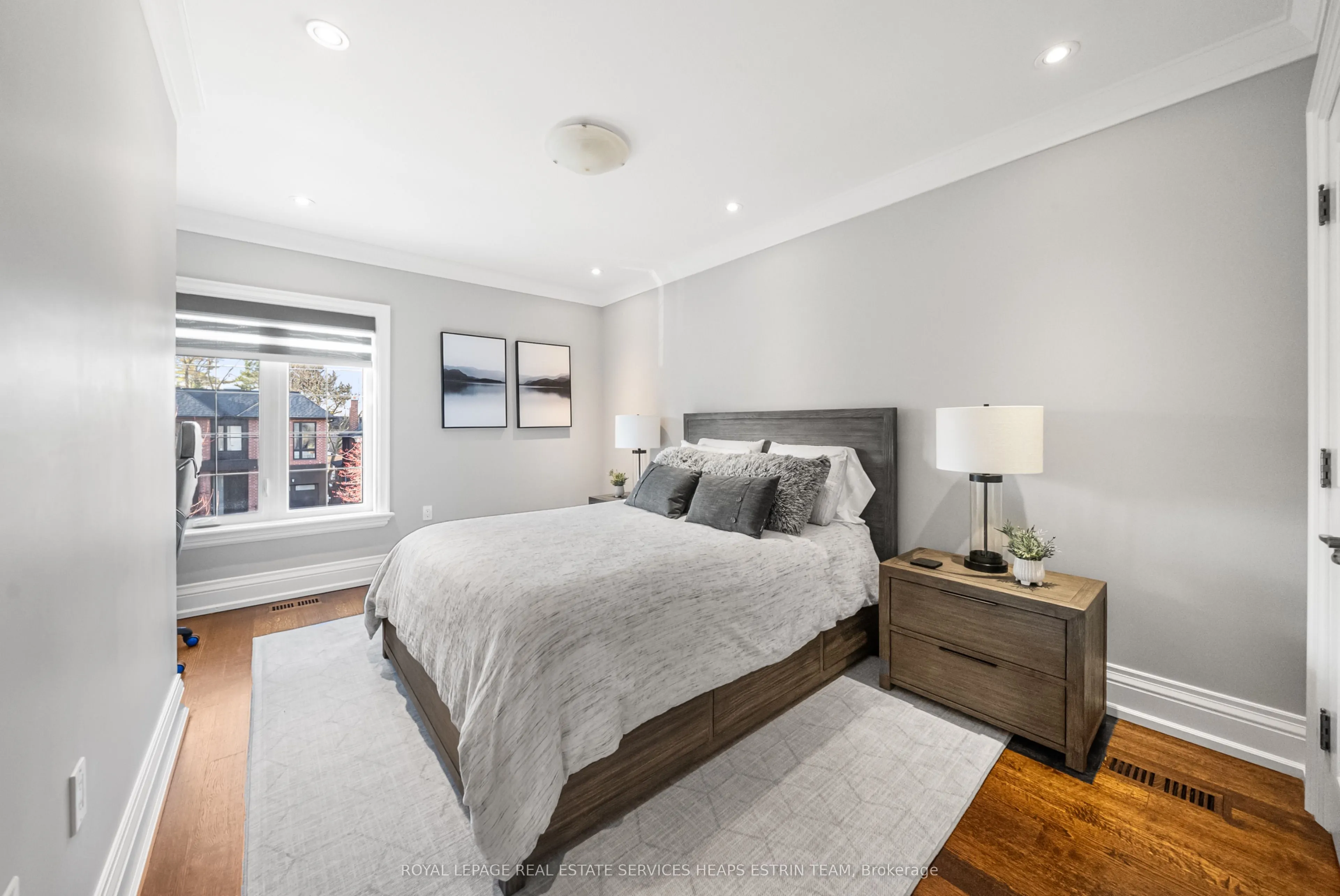481 Broadway Avenue