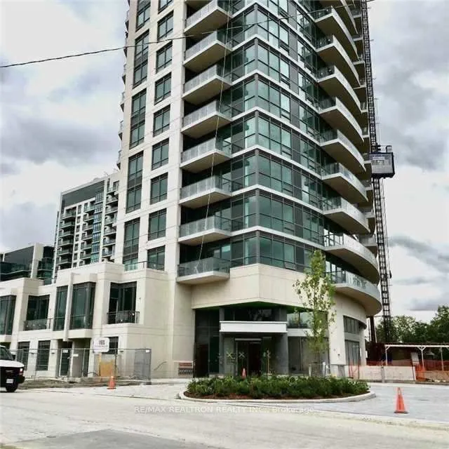 160 Vanderhoof Avenue, #605