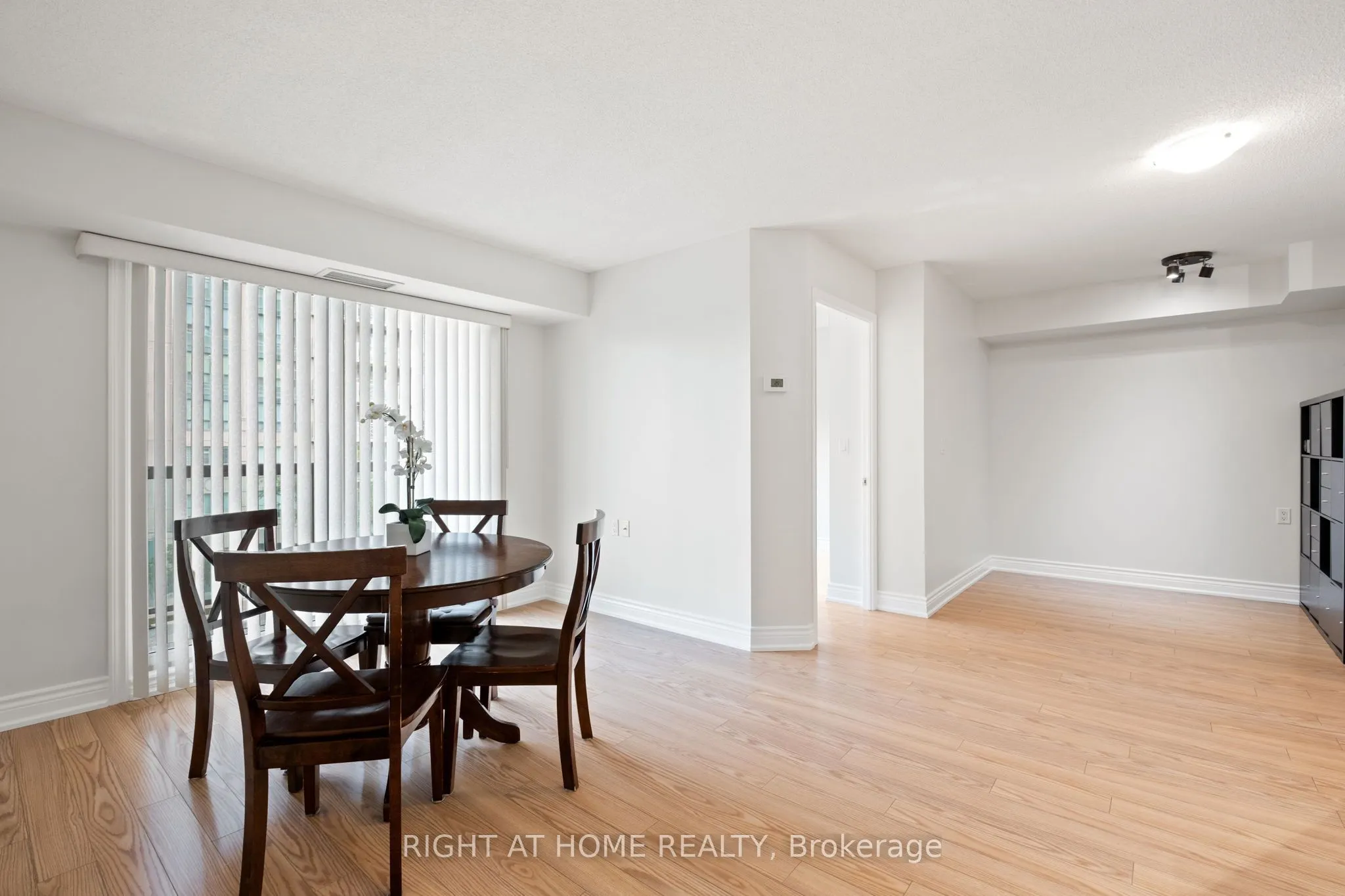 935 Sheppard Avenue W, #310