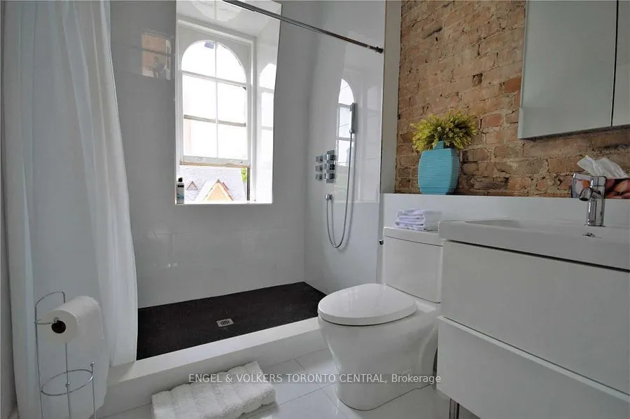 173 Carlton Street, #3F