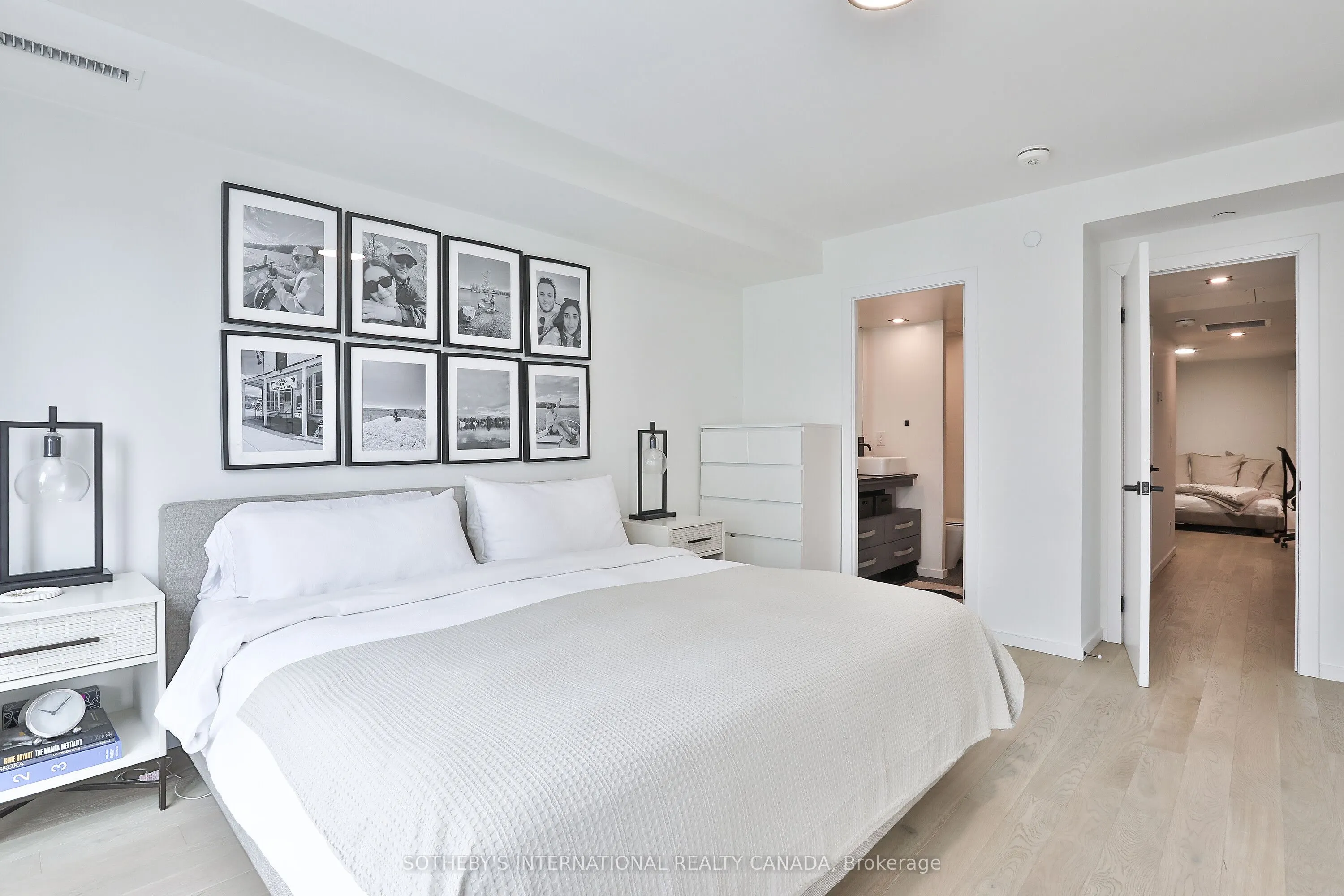 45 Dovercourt Road, #302