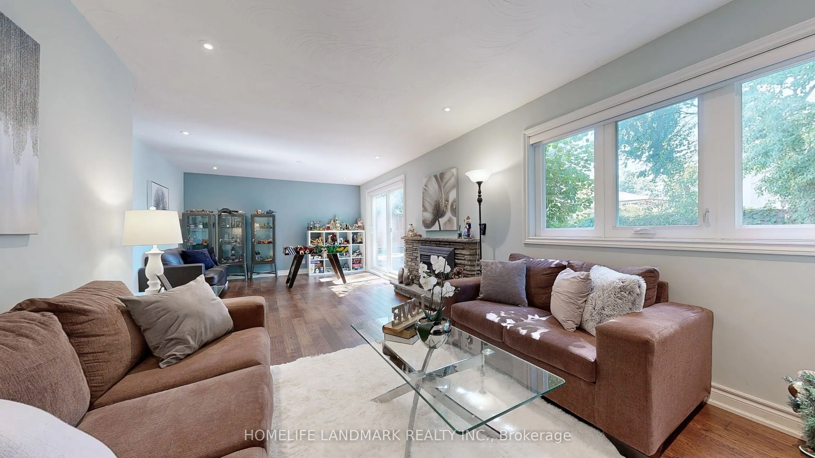 25 Greenyards Drive