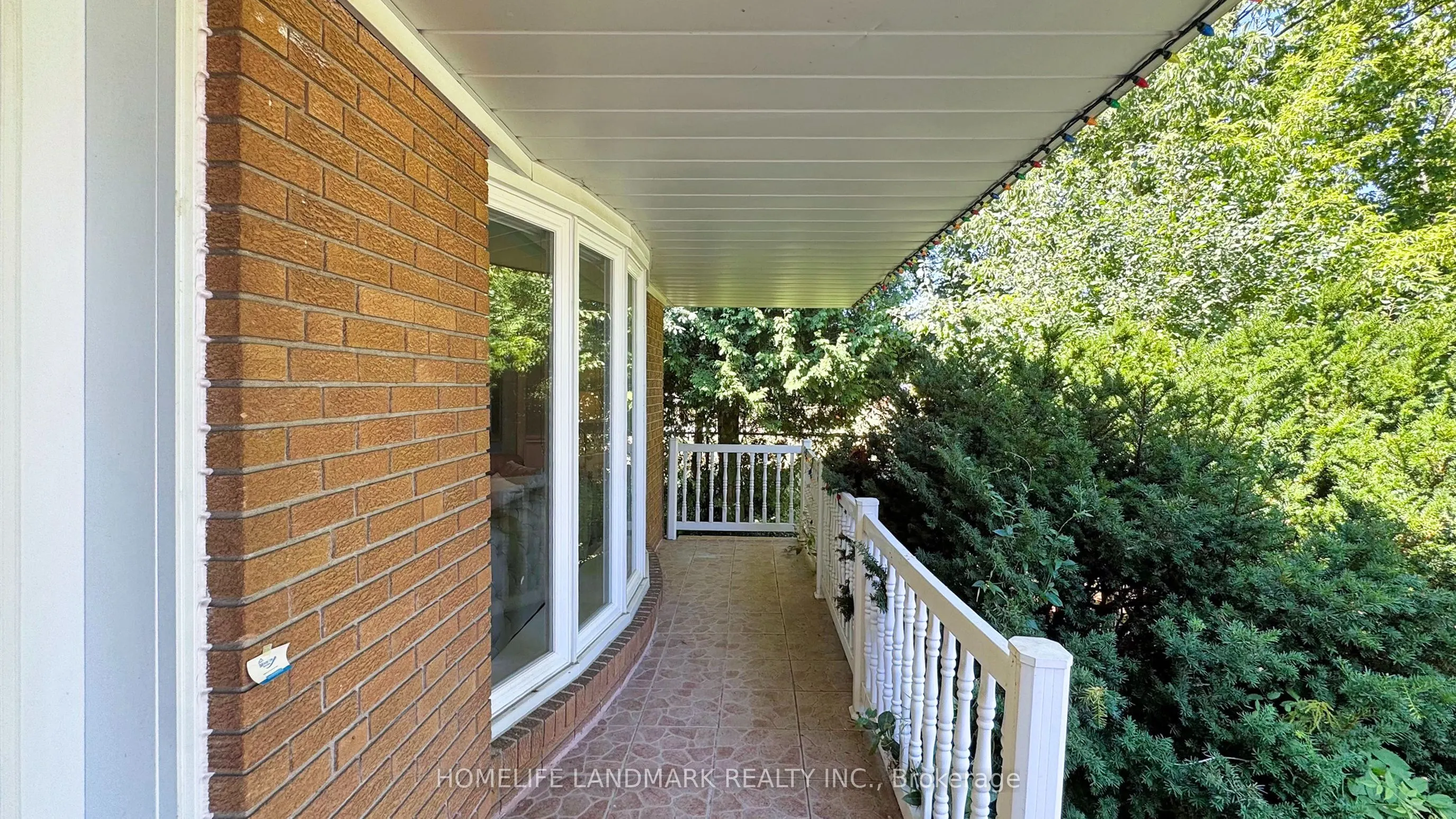 25 Greenyards Drive
