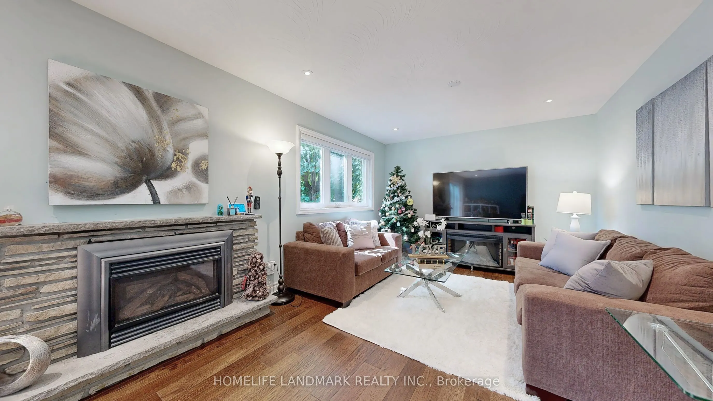 25 Greenyards Drive