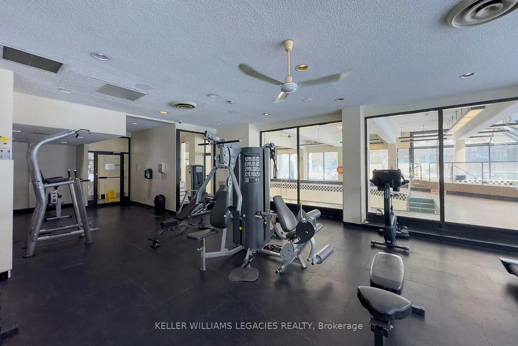 7 Bishop Avenue, #1601