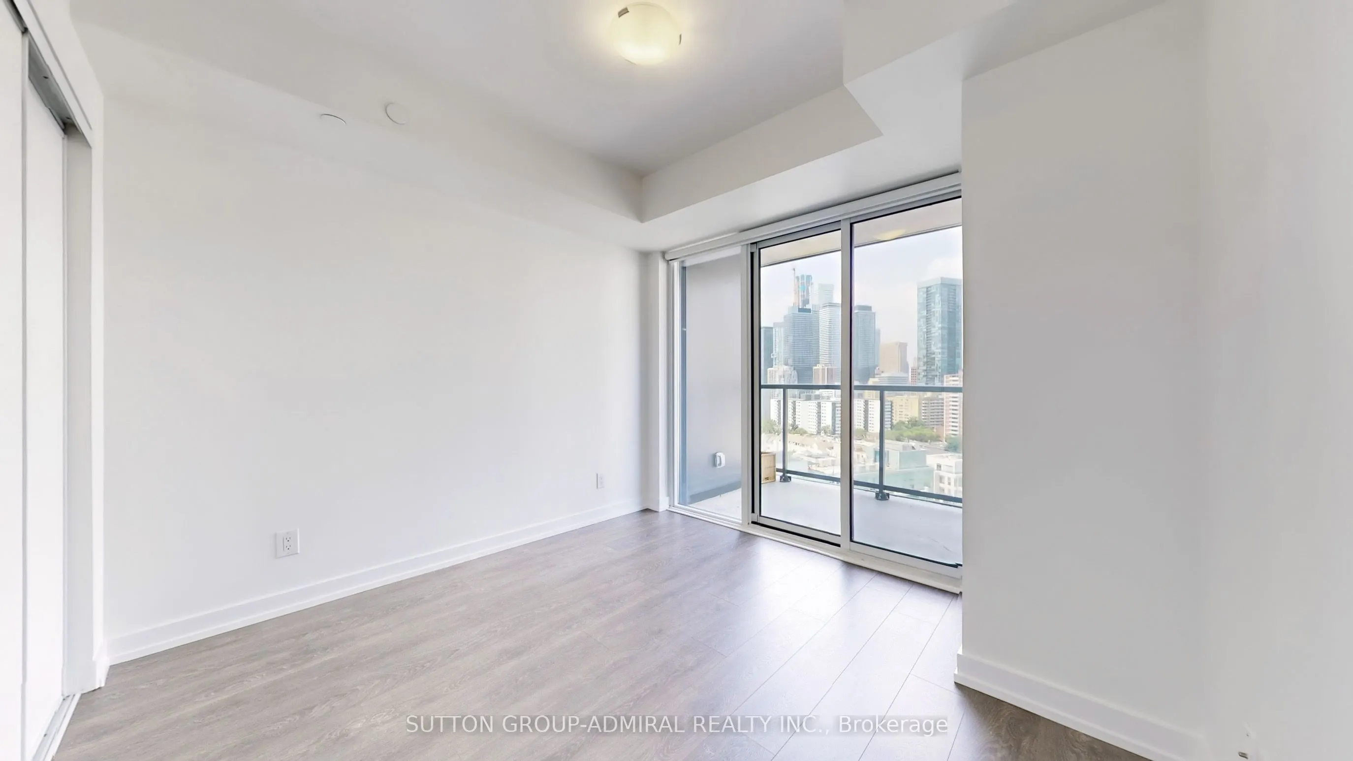 159 Wellesley Street E, #1601