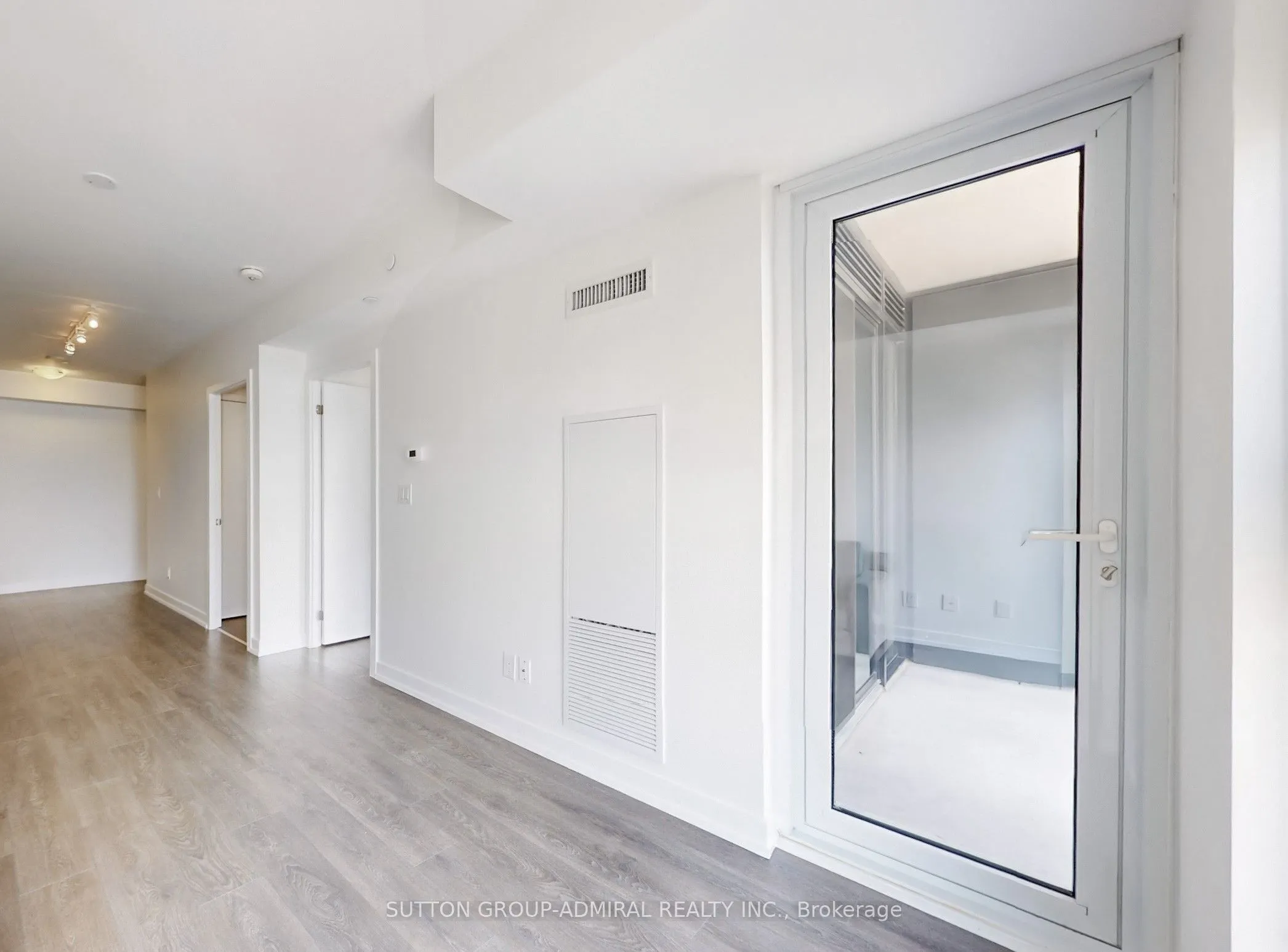 159 Wellesley Street E, #1601
