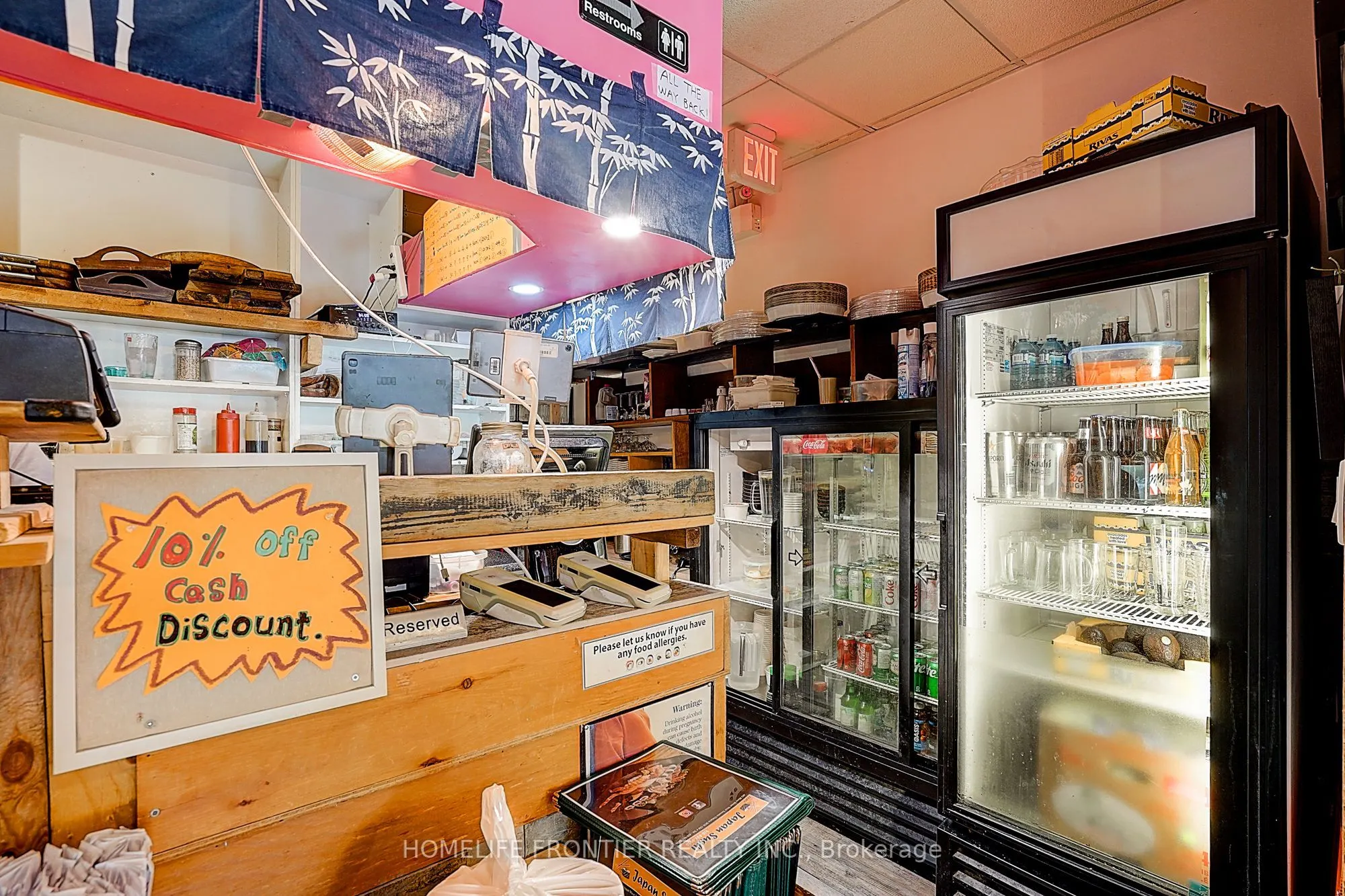 482 Bloor Street W