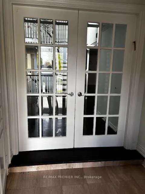 128 Fisherville Road