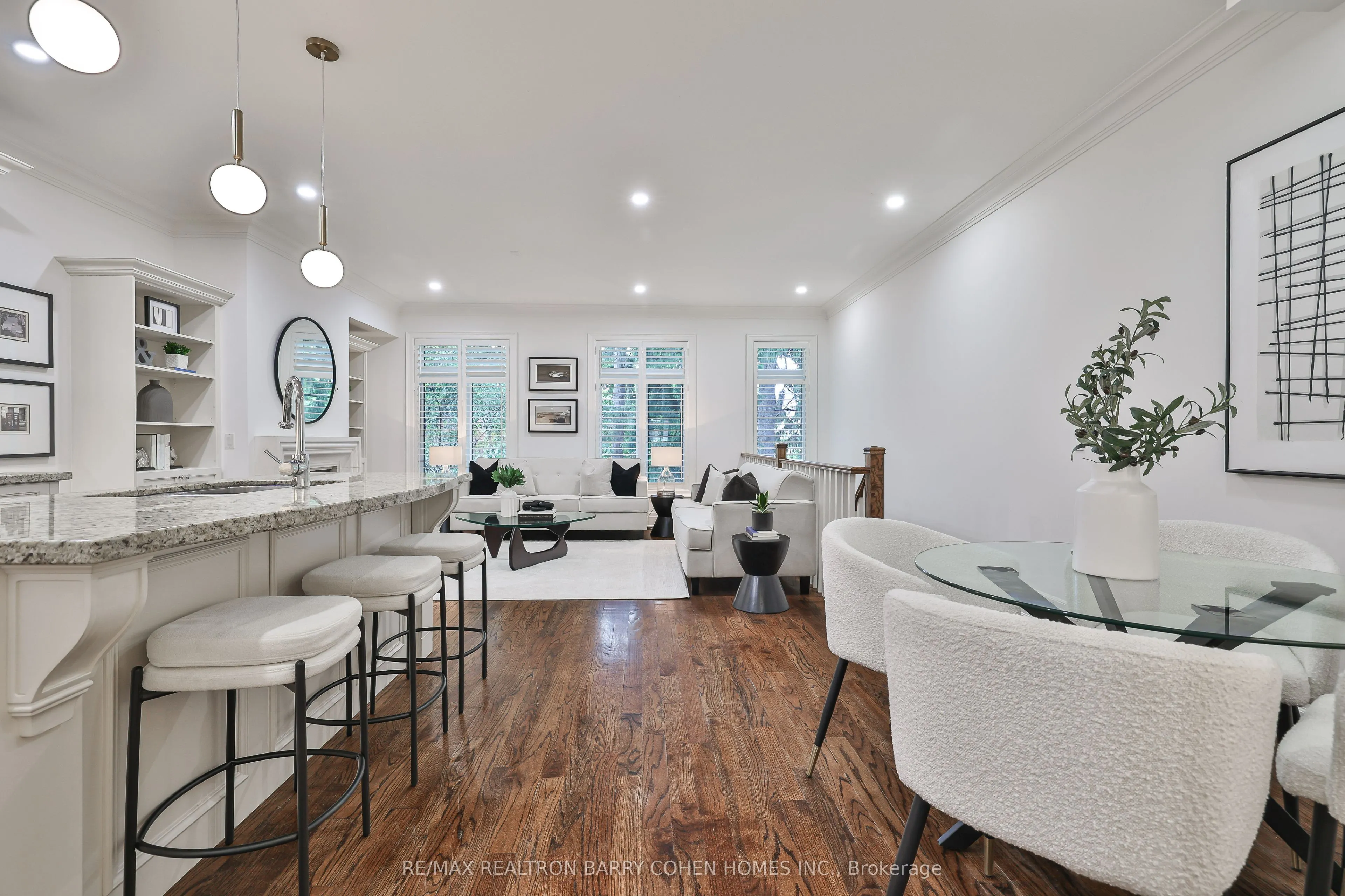 136 Bowood Avenue