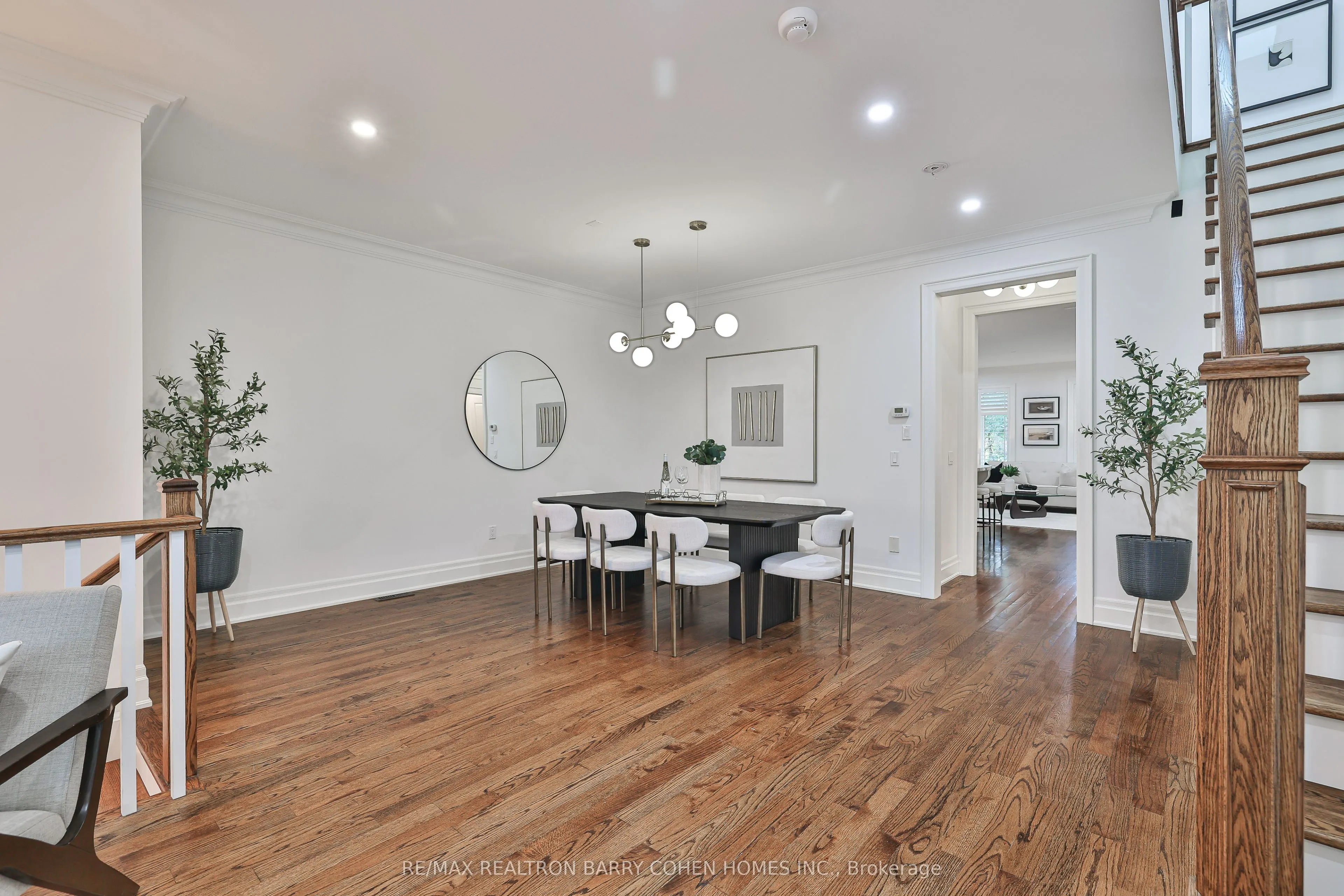 136 Bowood Avenue