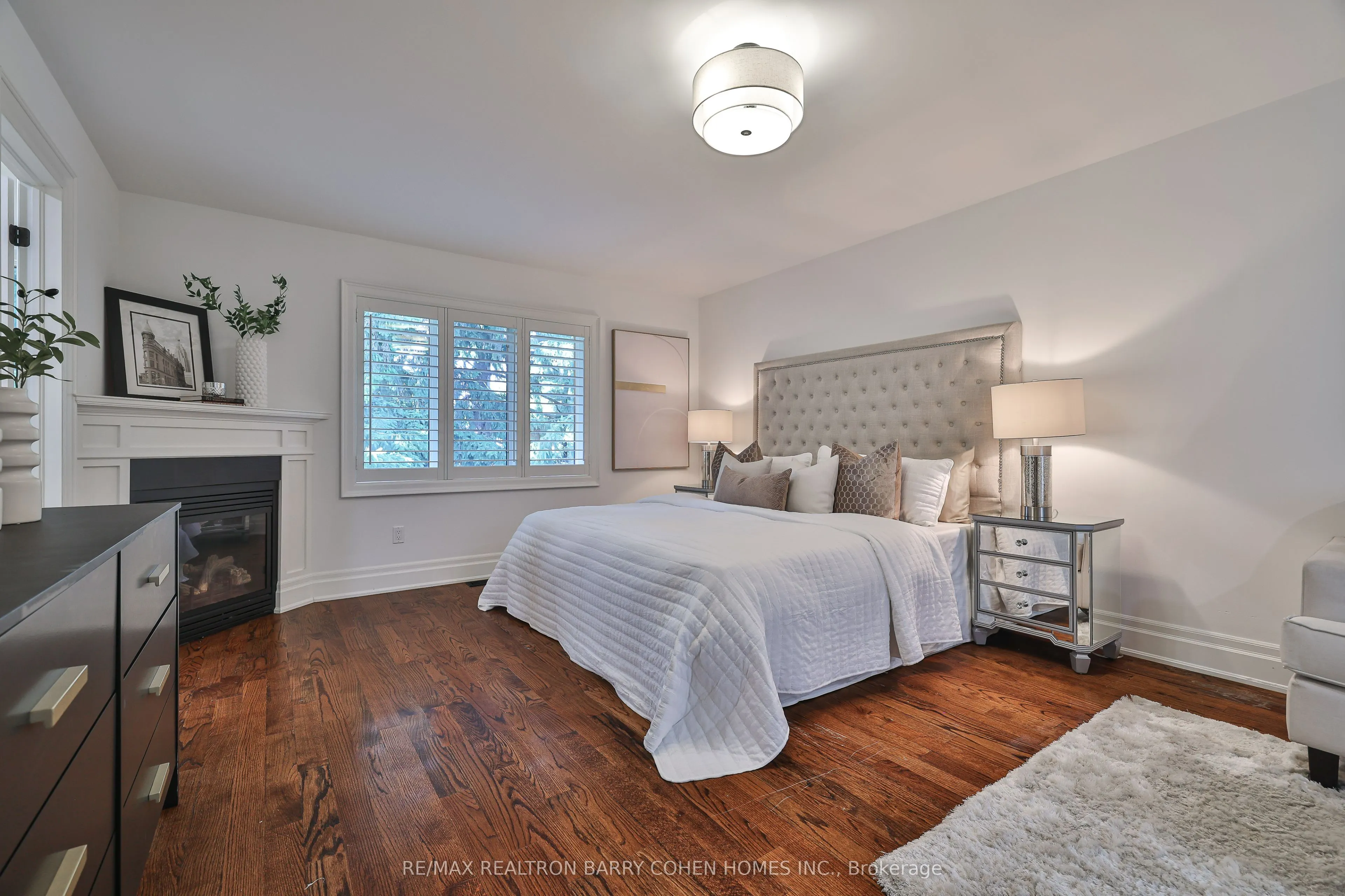 136 Bowood Avenue