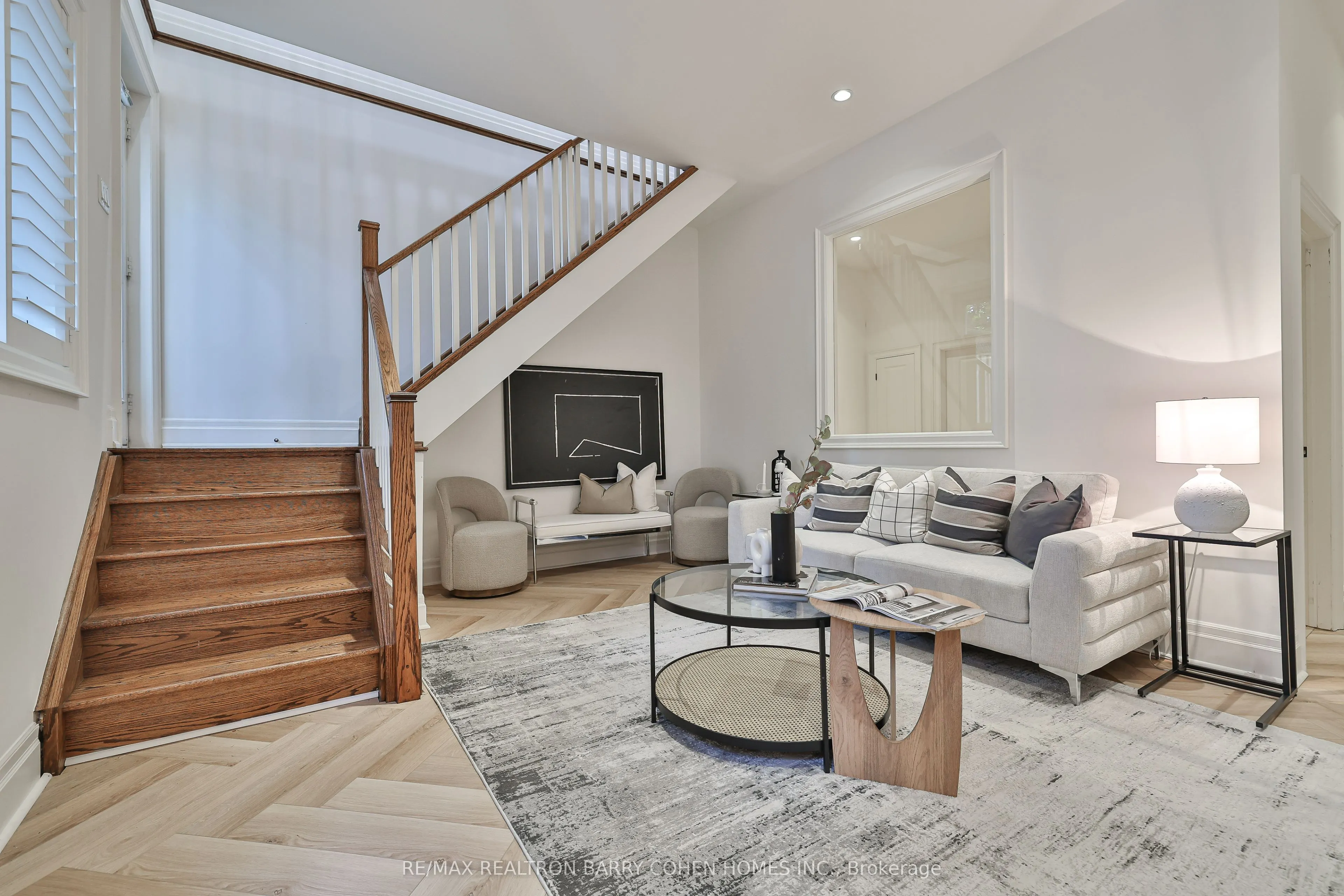 136 Bowood Avenue