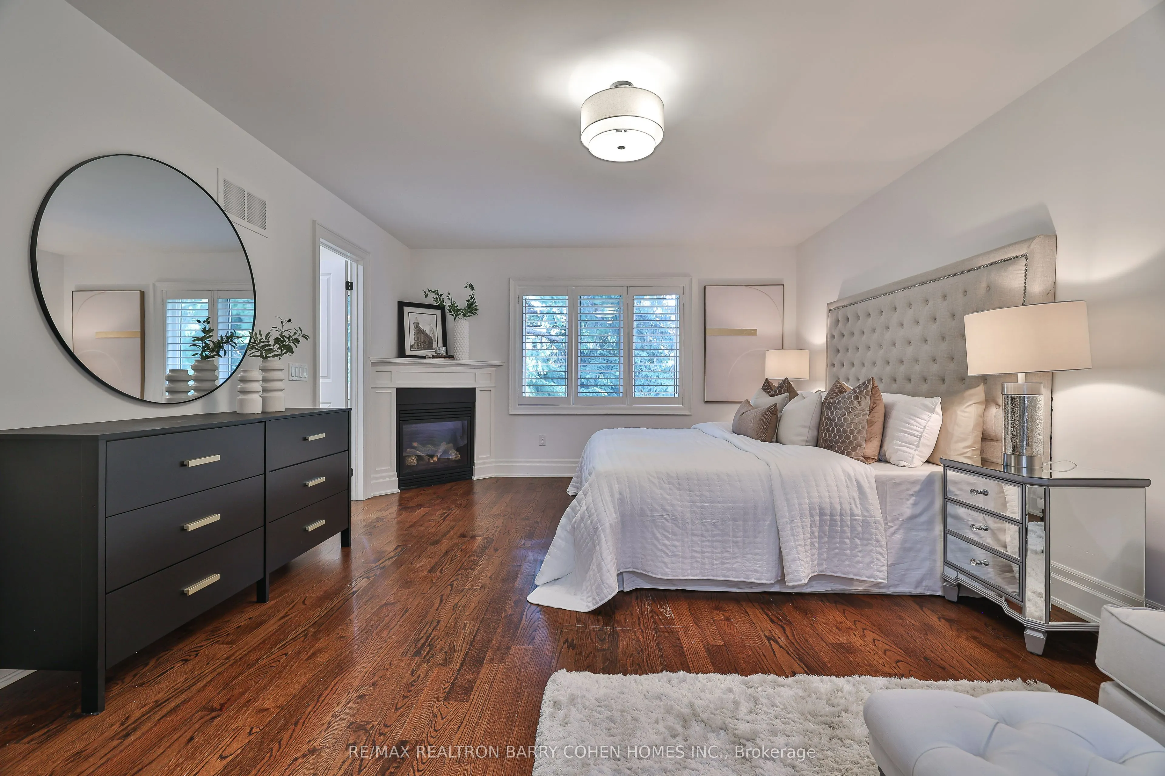 136 Bowood Avenue