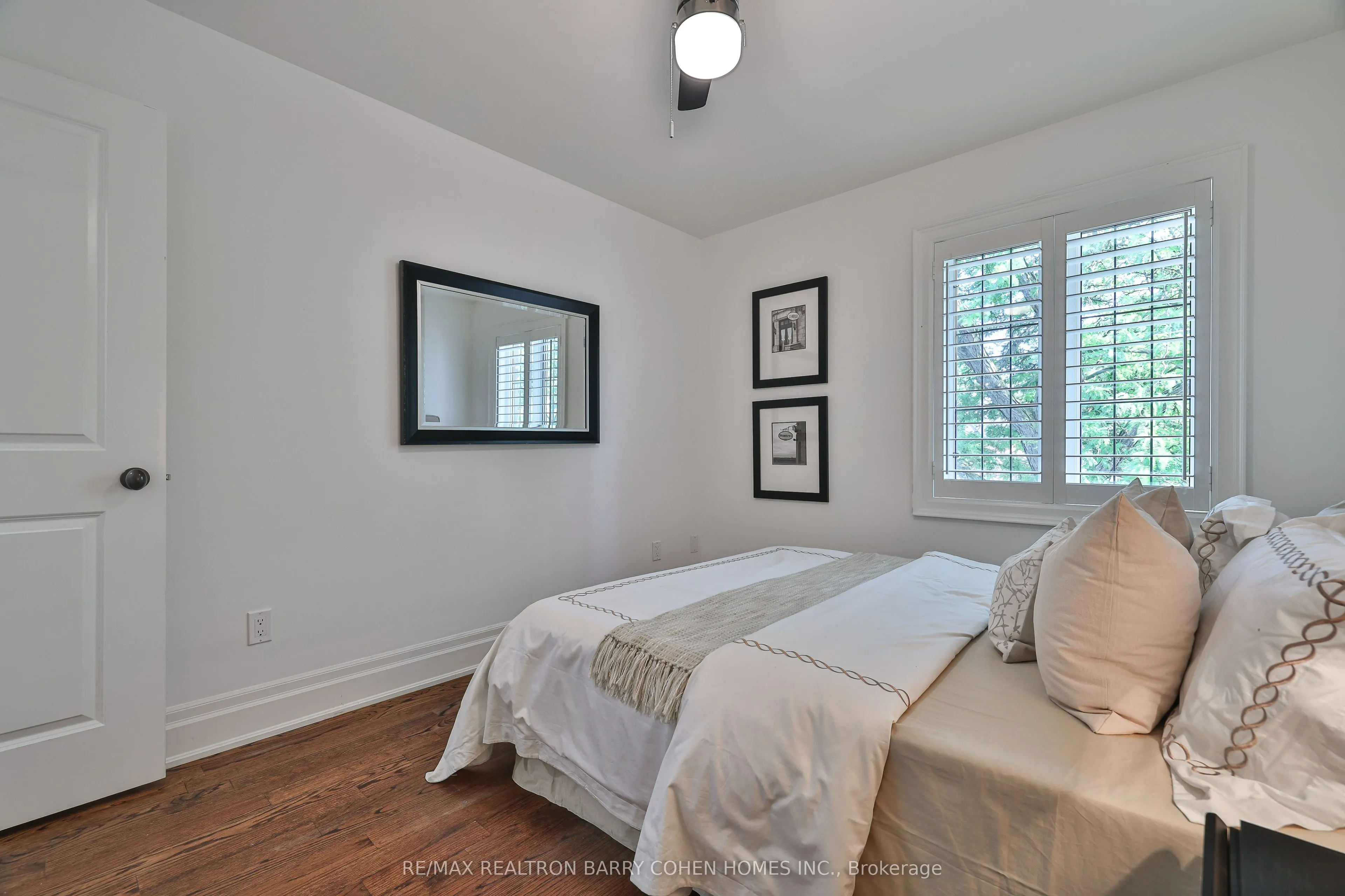136 Bowood Avenue
