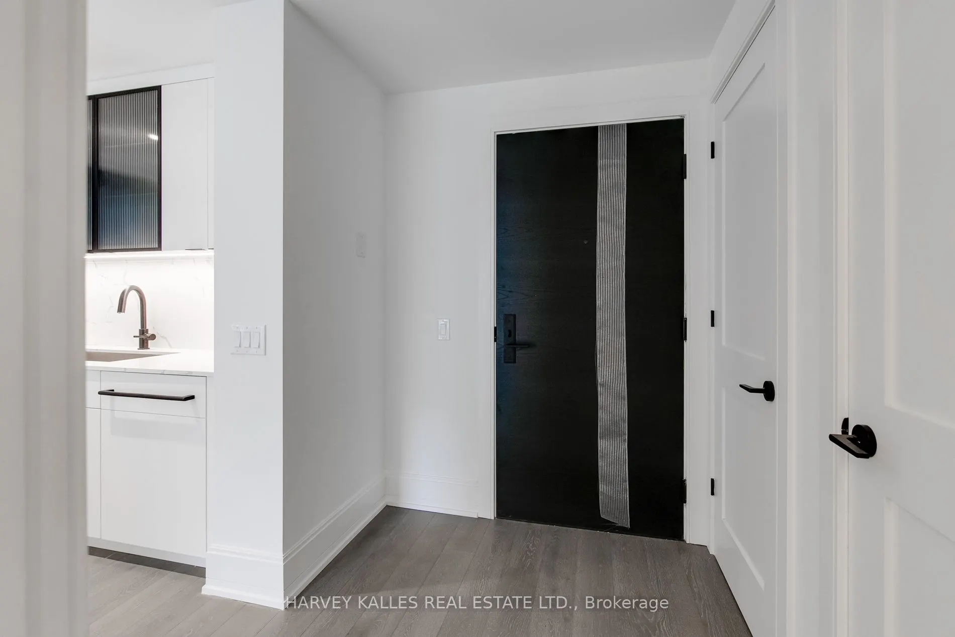 355 Bedford Park, #205