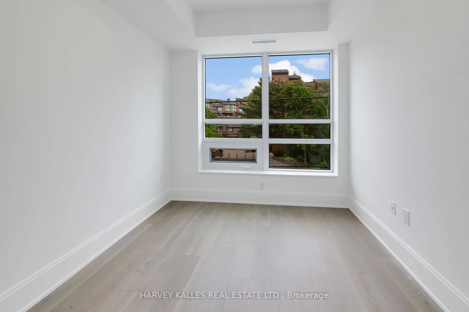 355 Bedford Park, #205