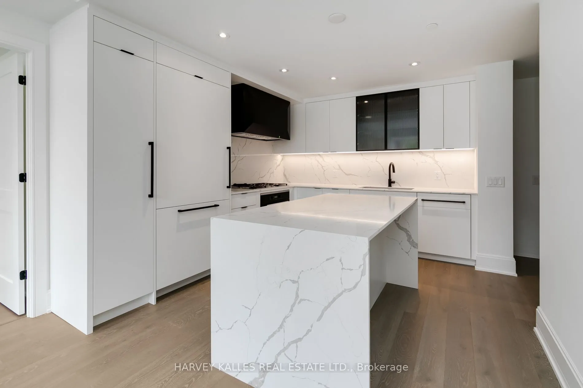 355 Bedford Park, #205