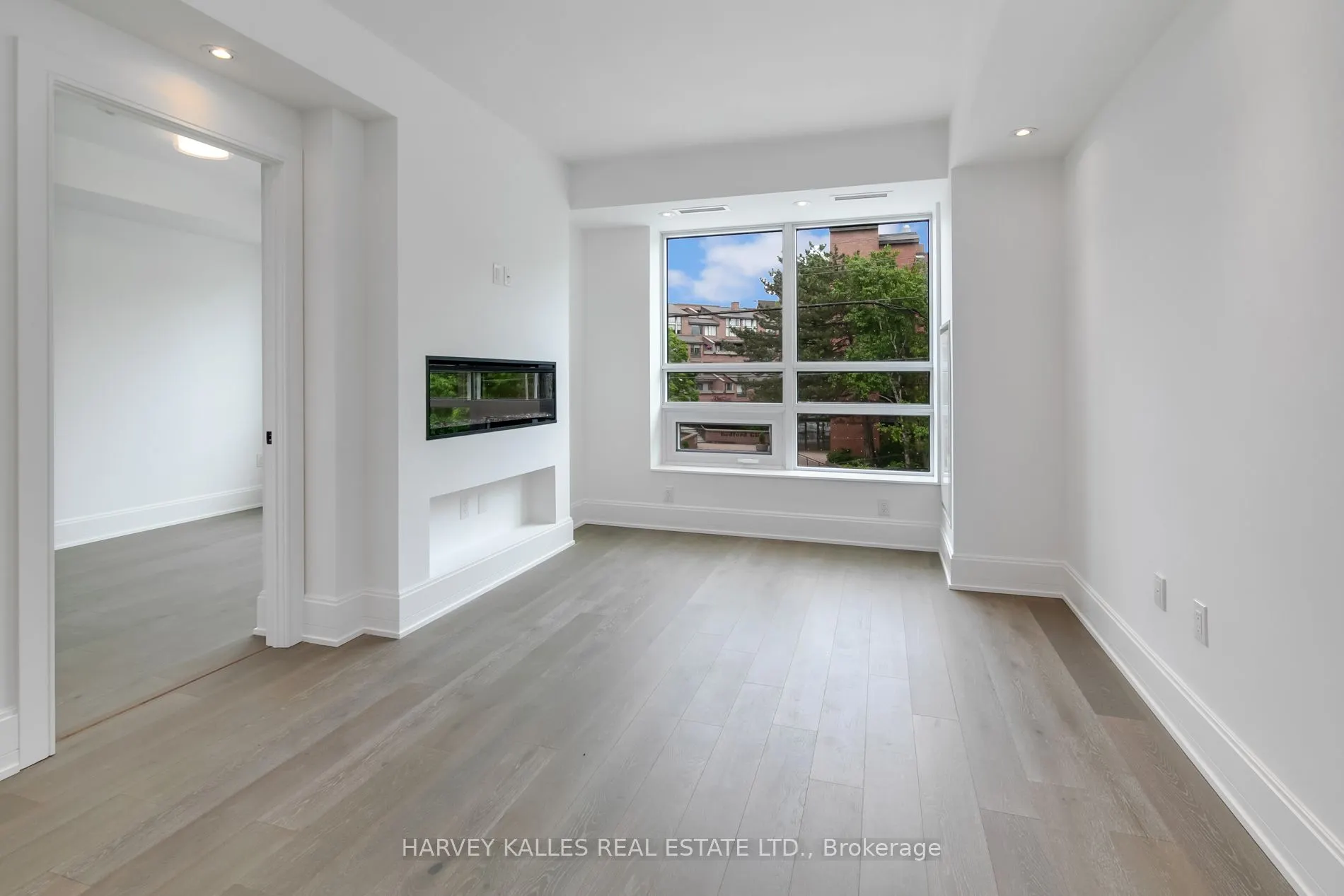 355 Bedford Park, #205