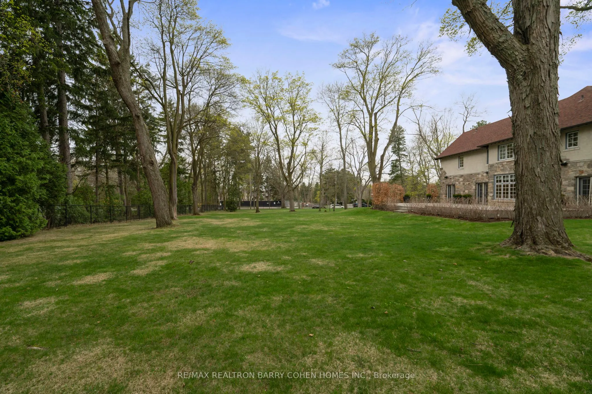 15 Park Lane Circle