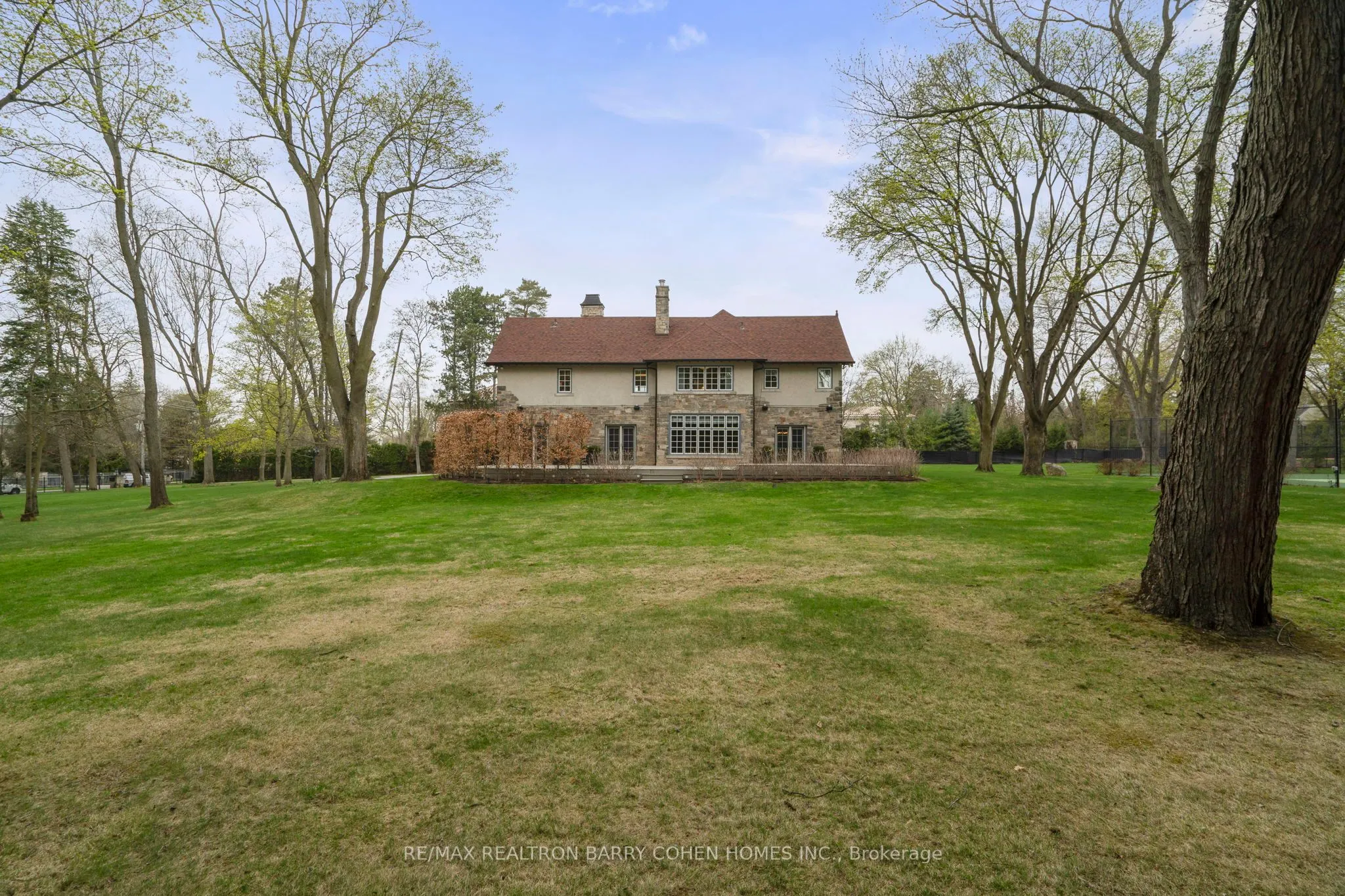 15 Park Lane Circle