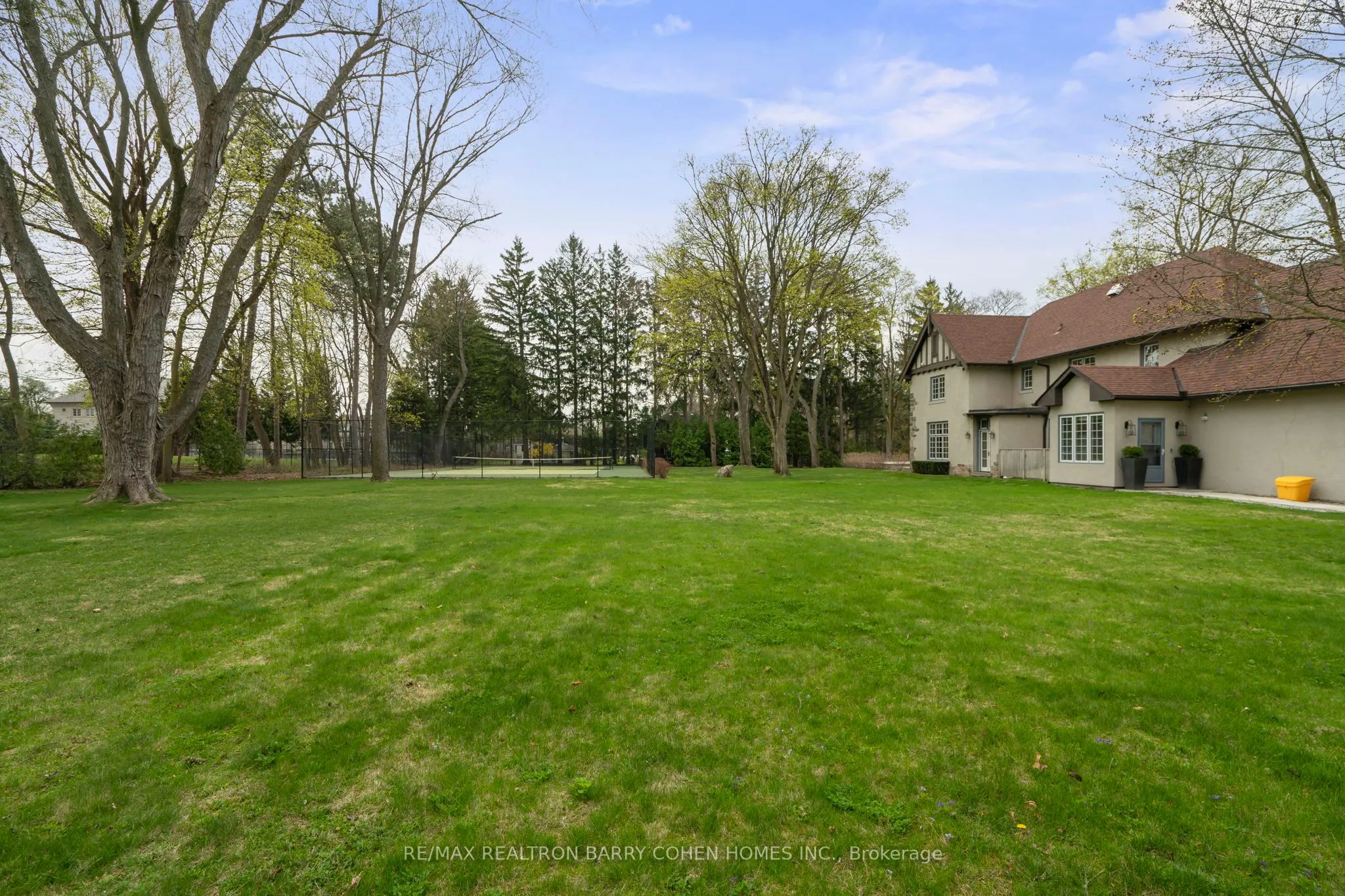 15 Park Lane Circle