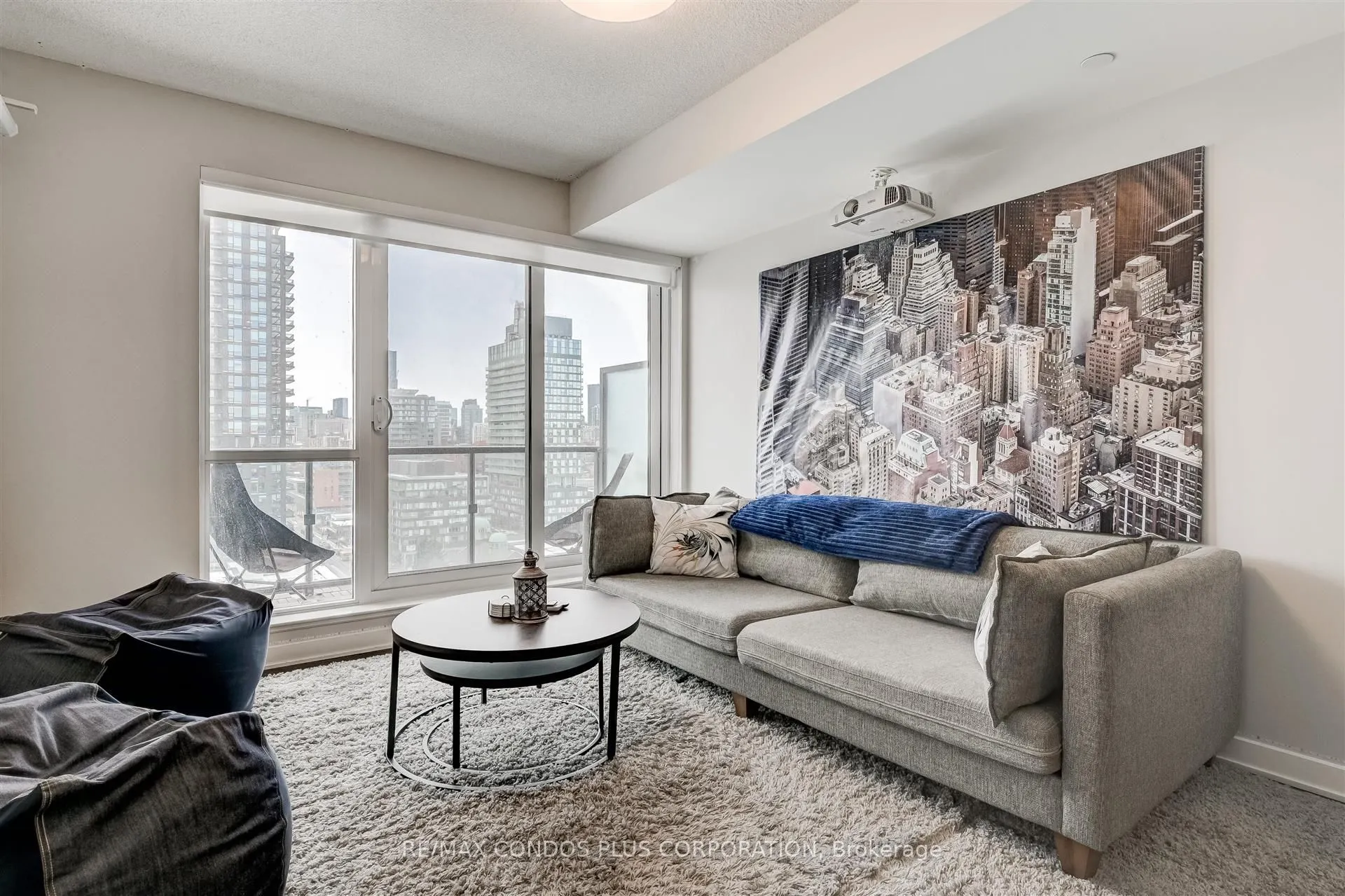 170 Sumach Street, #1407