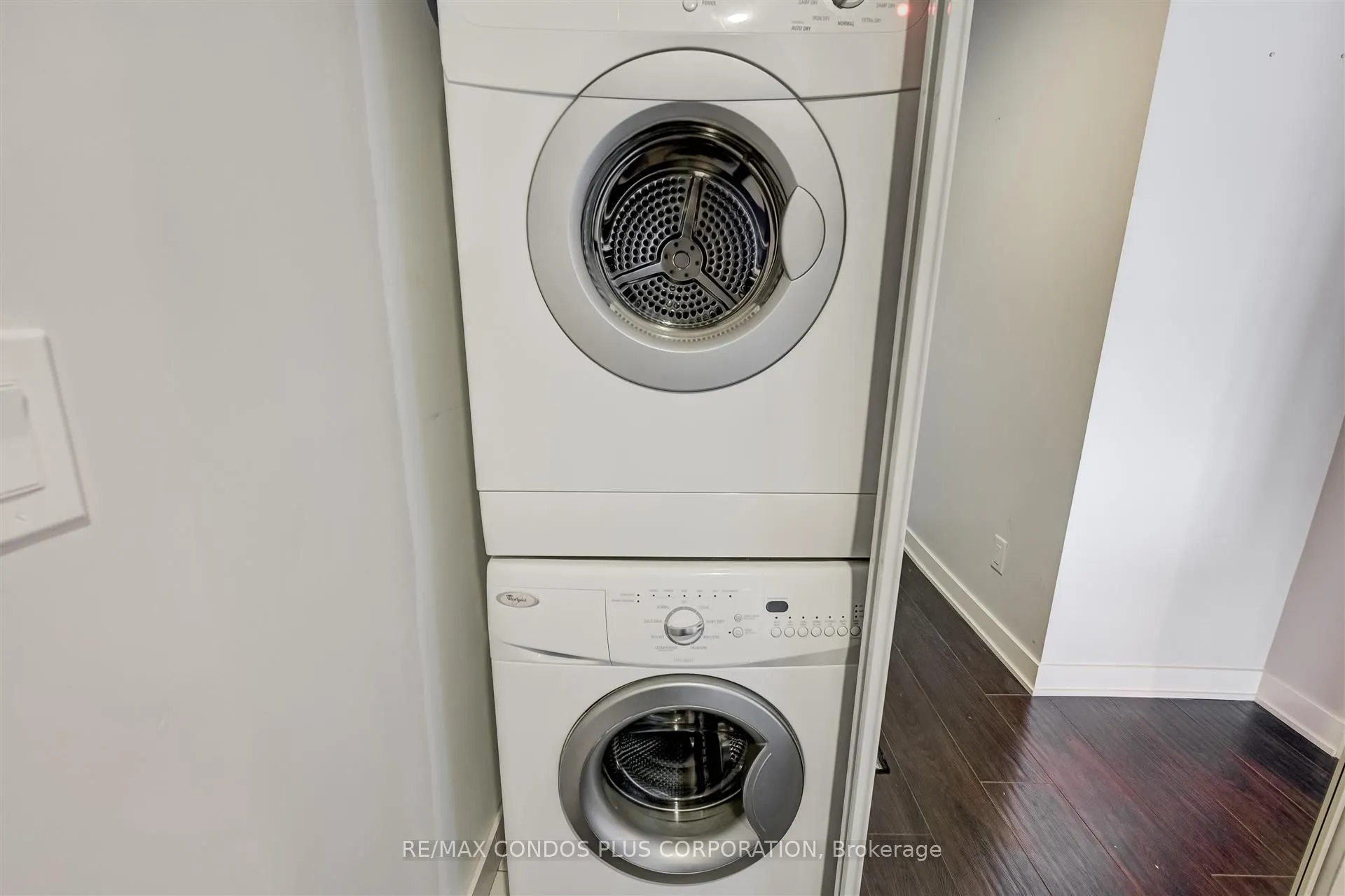 170 Sumach Street, #1407