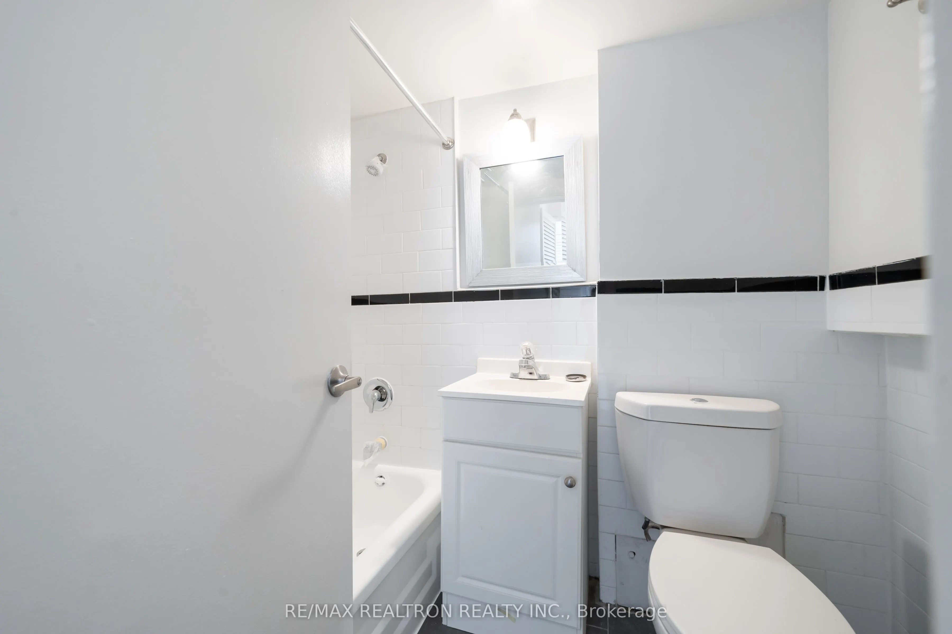 25 Bedford Road, #107