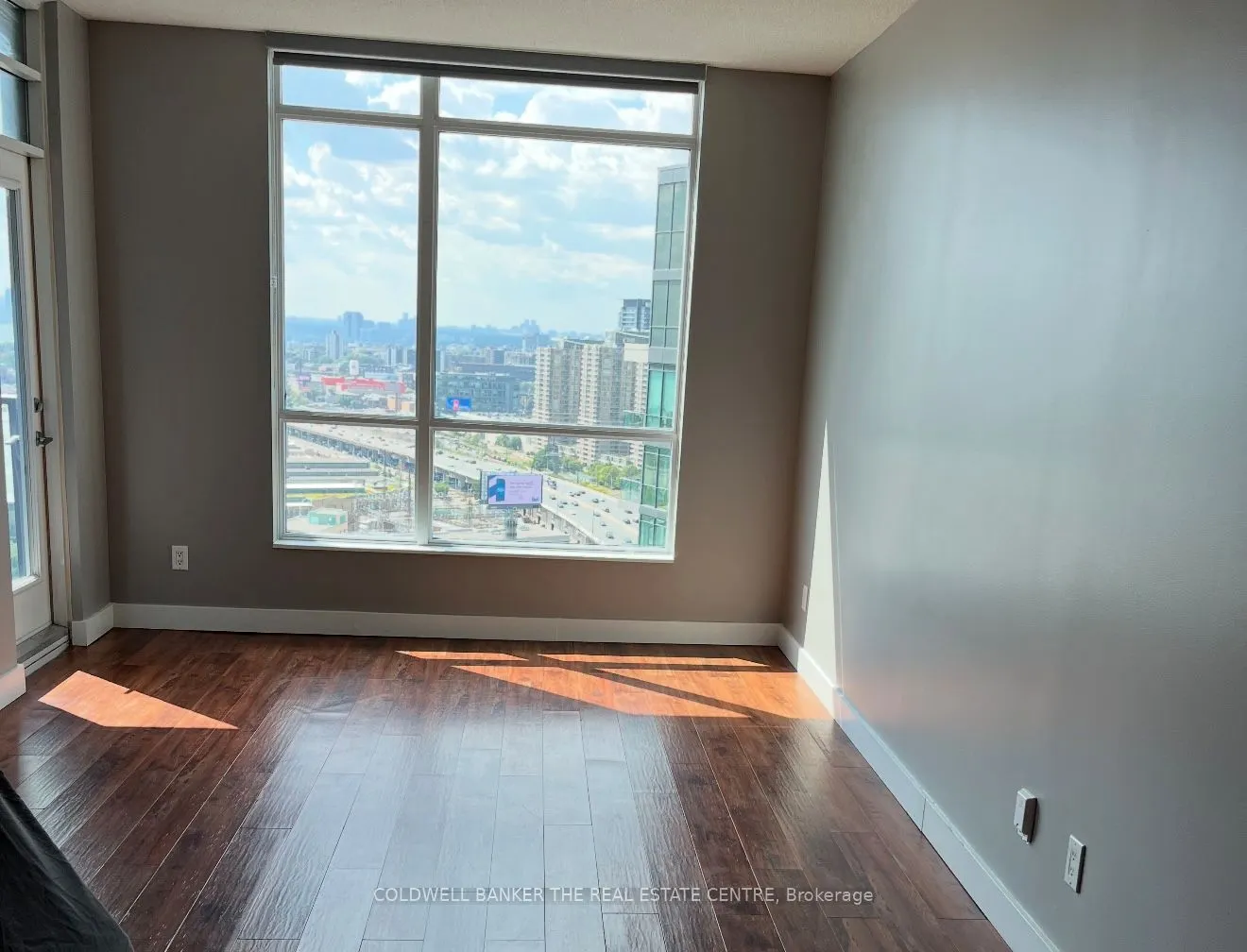 219 Fort York Boulevard, #2901