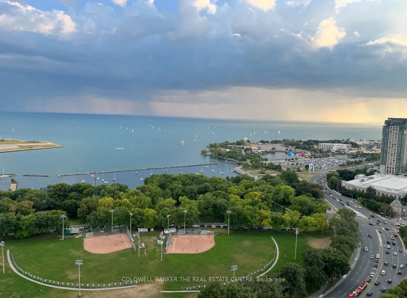 219 Fort York Boulevard, #2901