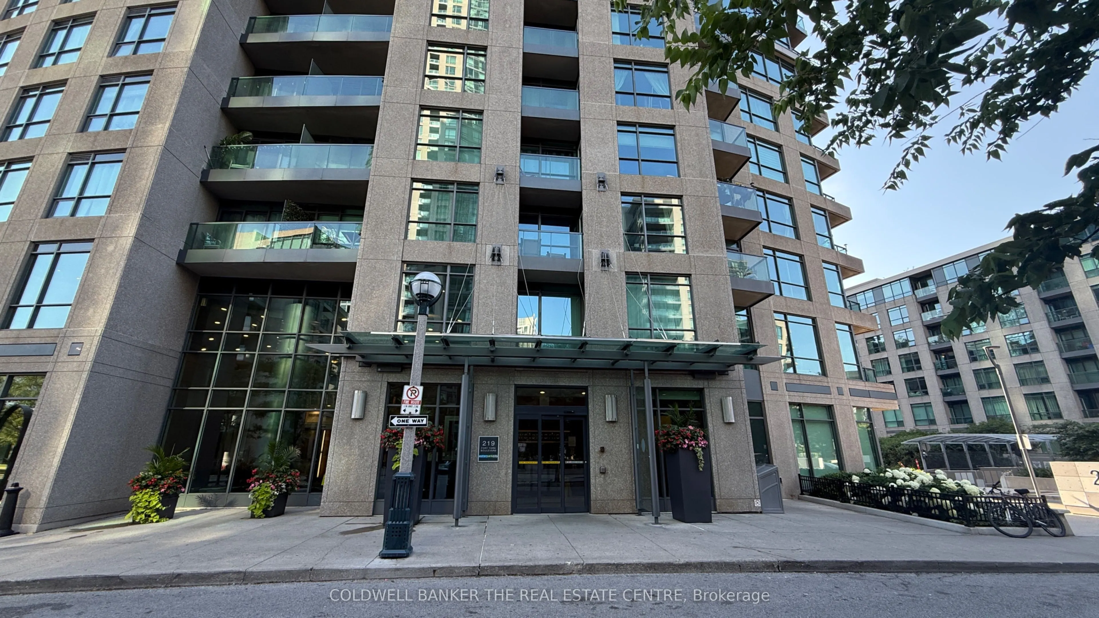 219 Fort York Boulevard, #2901