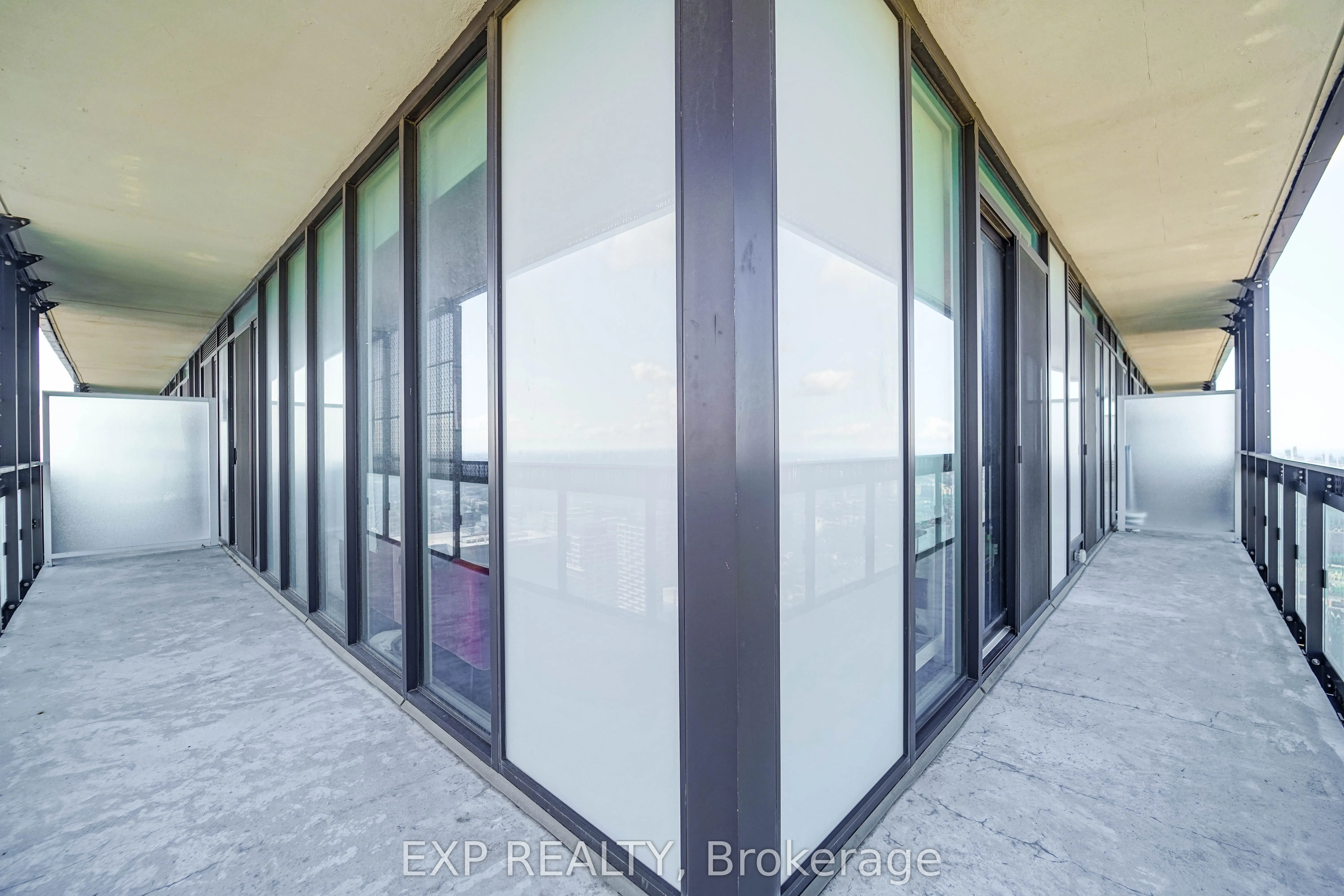 8 Eglinton Avenue E, #5505