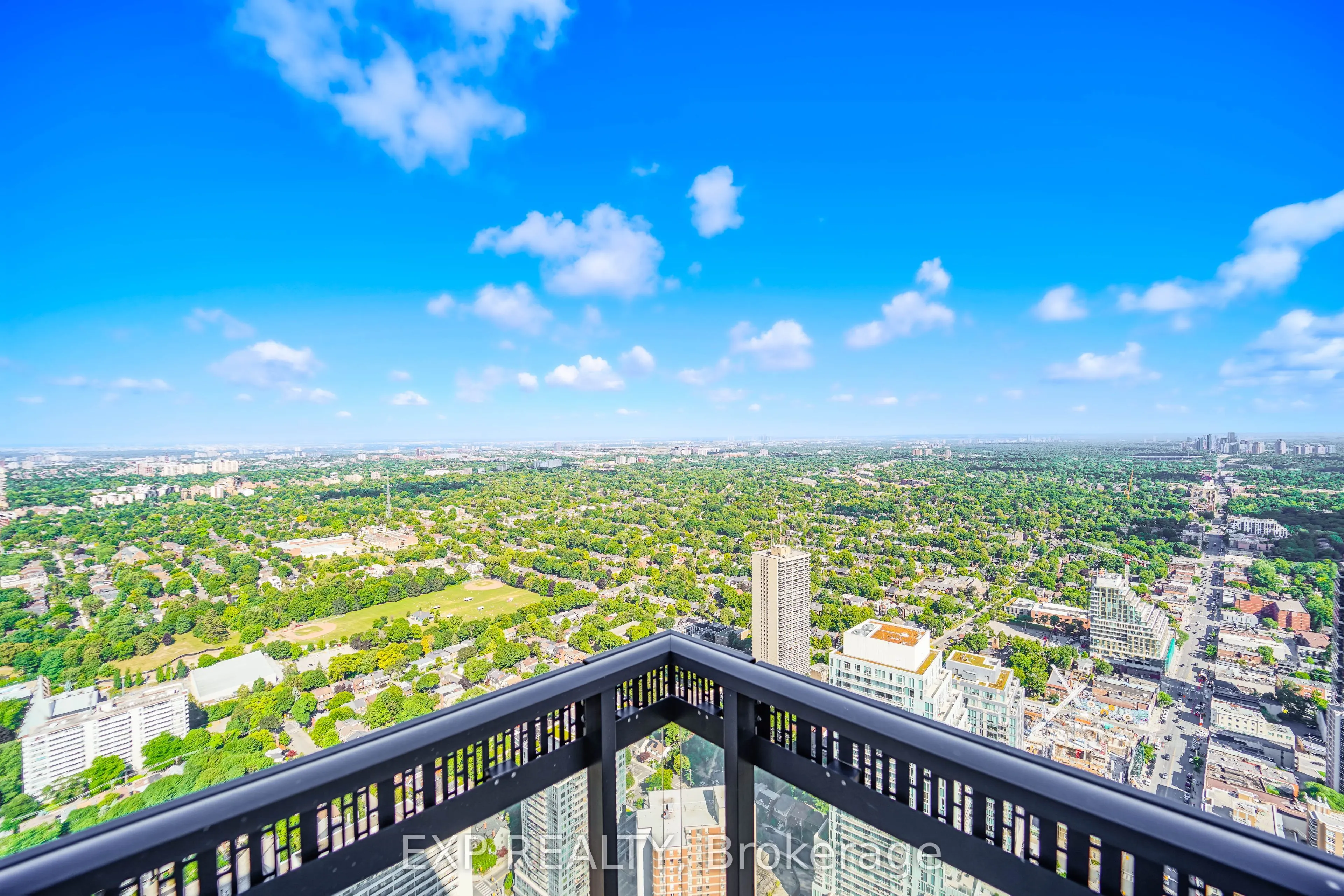 8 Eglinton Avenue E, #5505