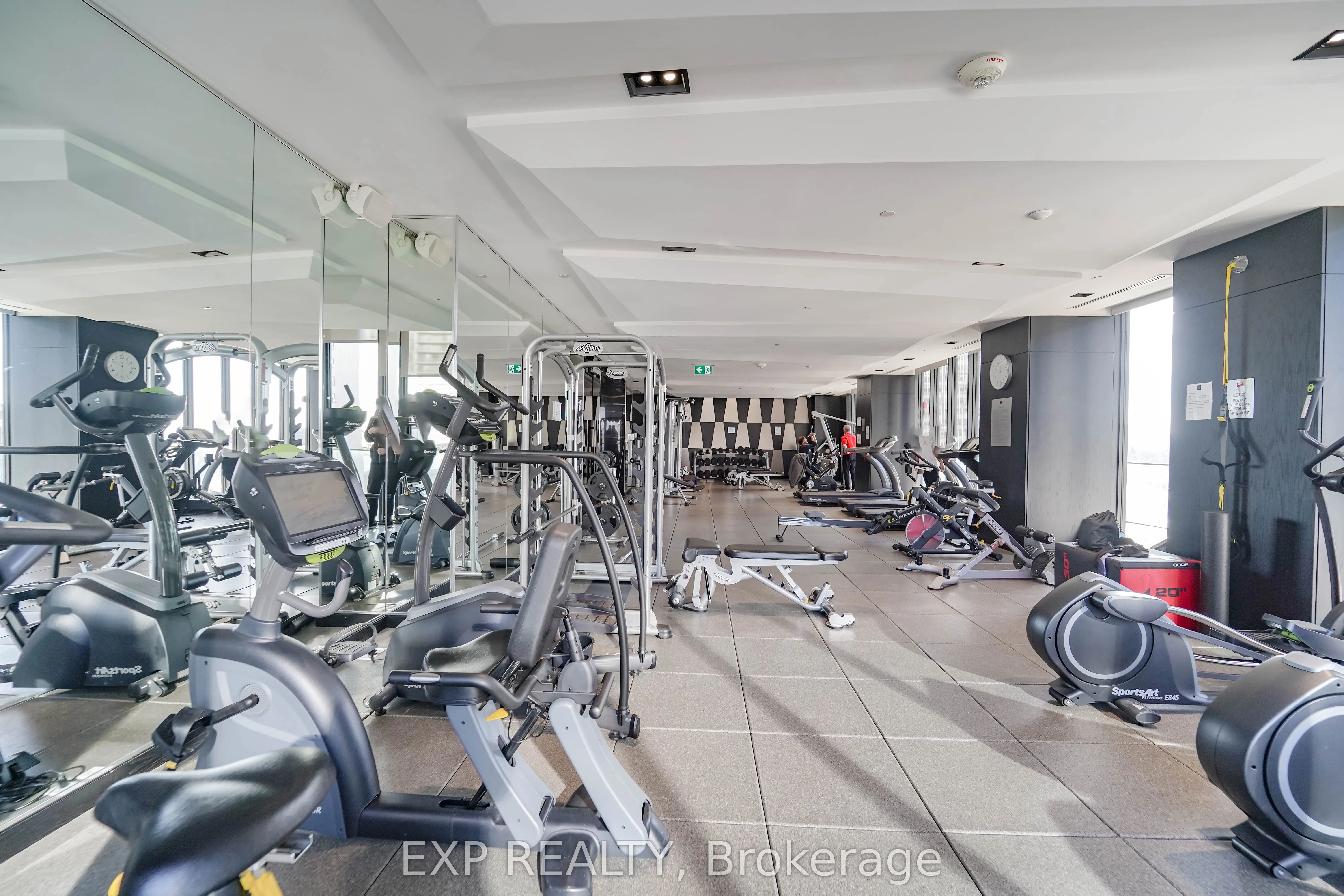 8 Eglinton Avenue E, #5505