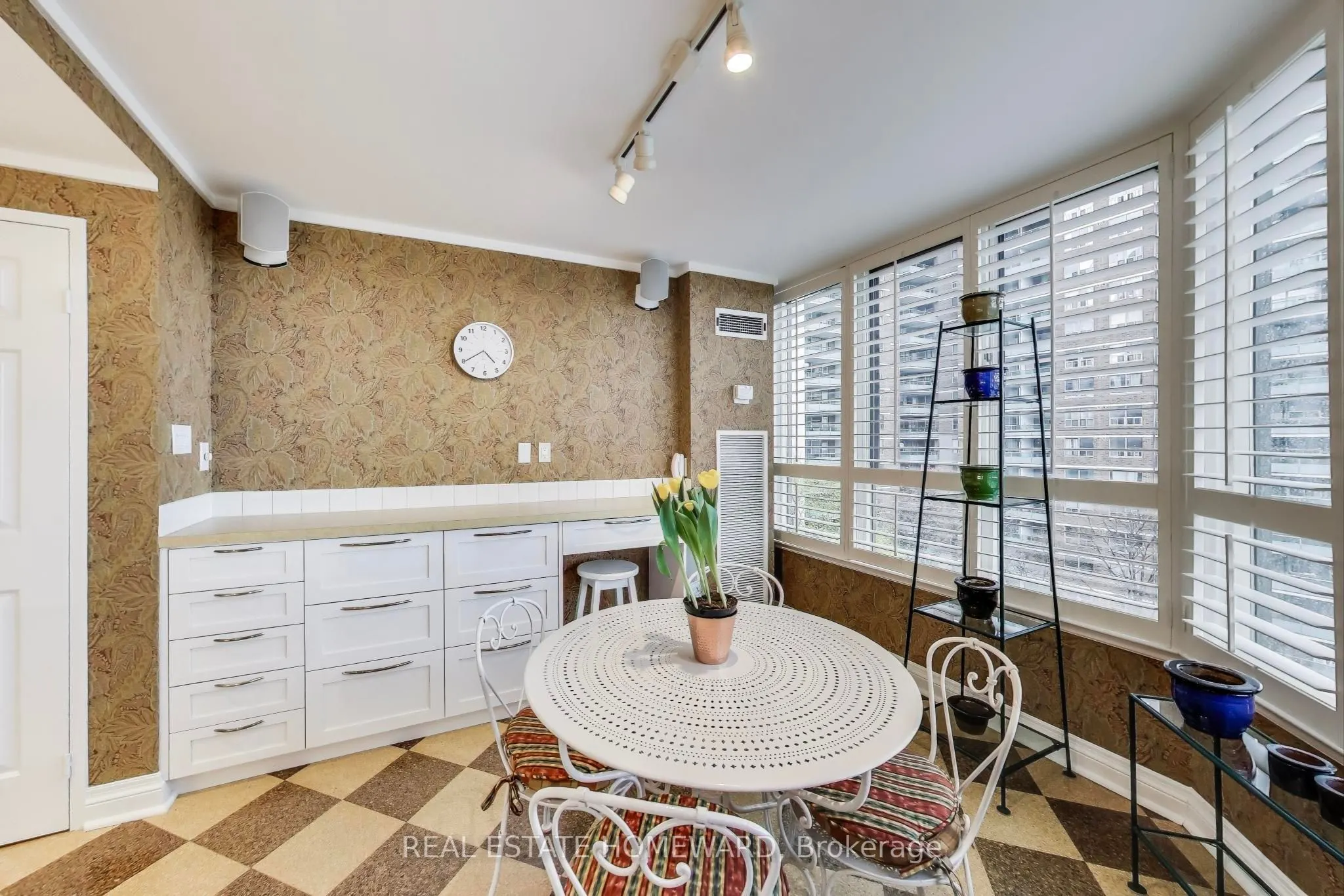 130 Carlton Street, #804